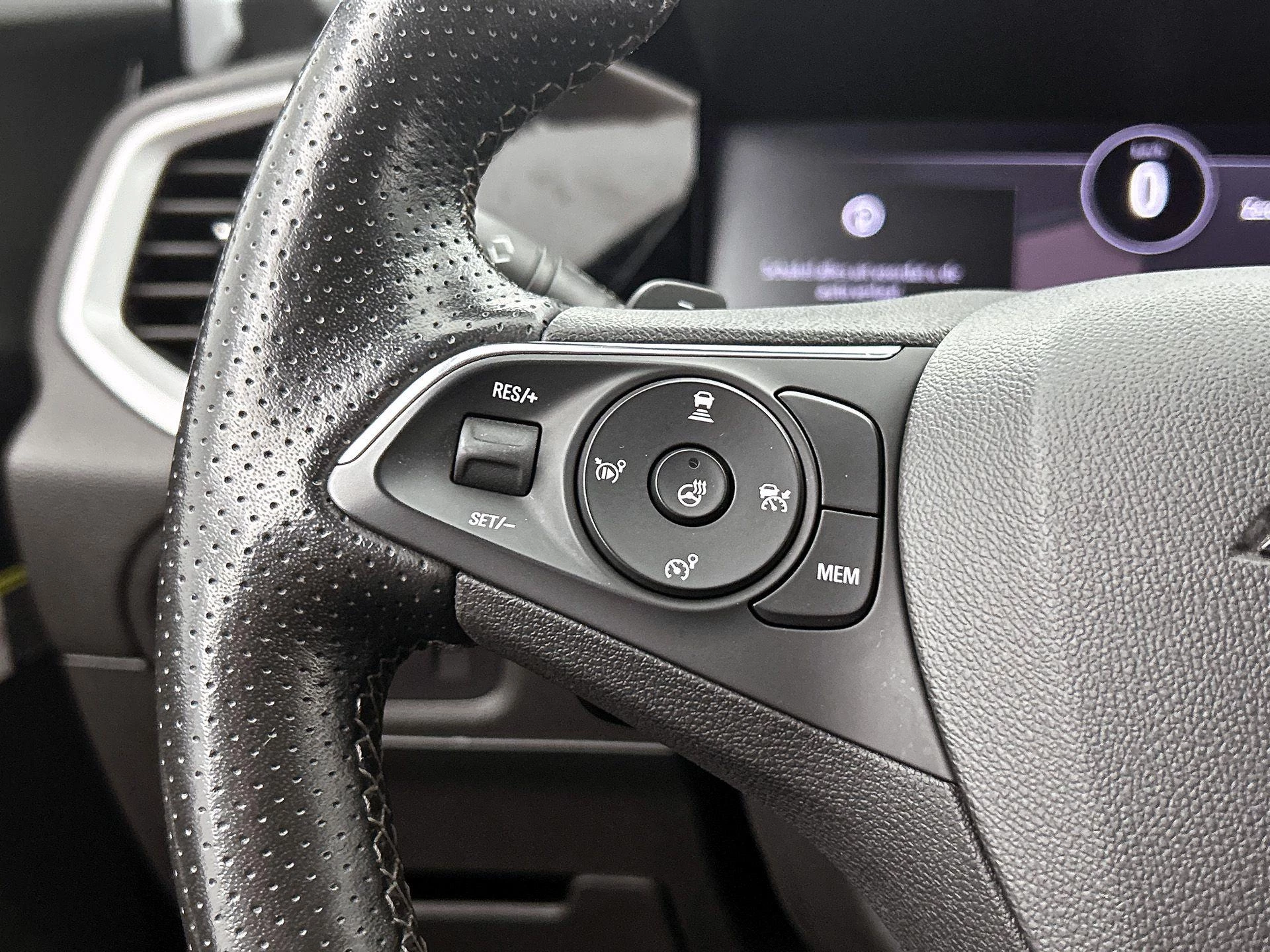 Opel Grandland 1.6 Turbo Plug-In Hybrid 4x4 GSe