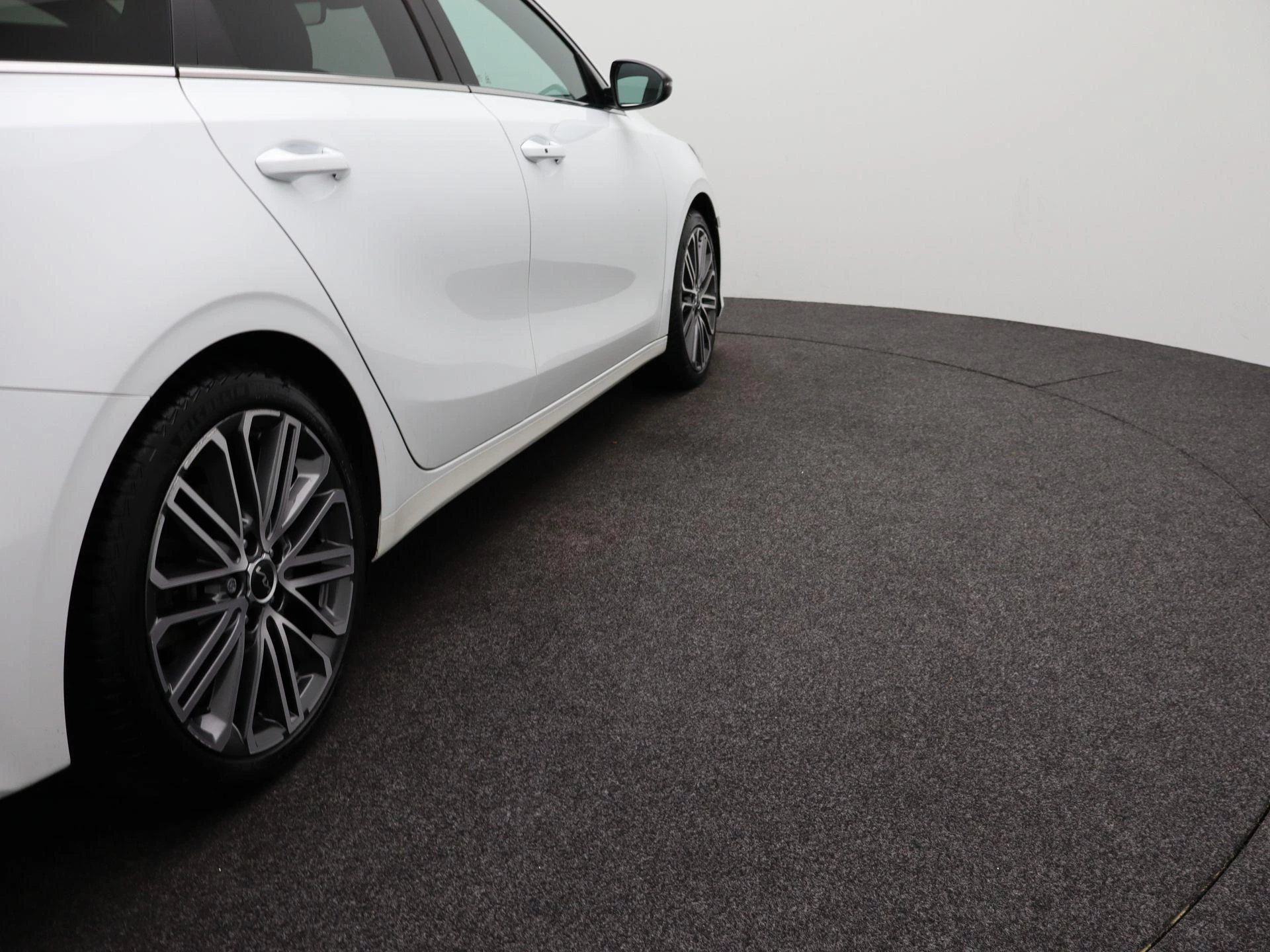 Kia-Ceed Sportswagon-image-27