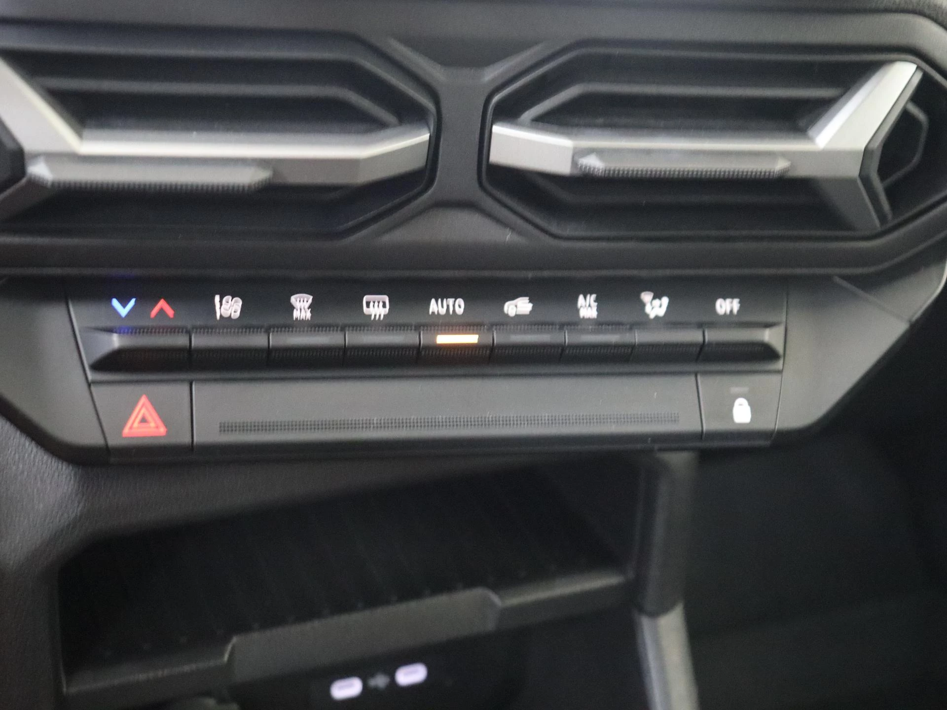 Dacia-Duster-image-18