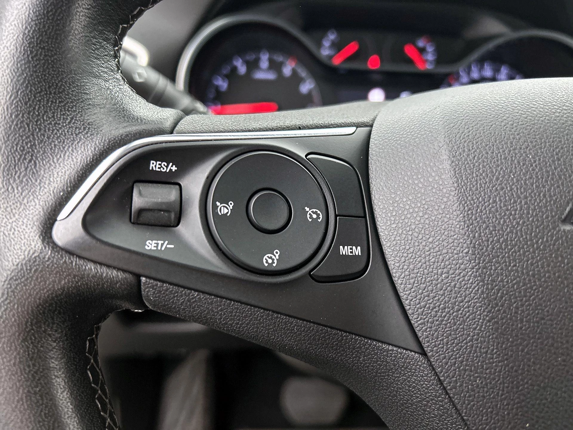 Opel-Crossland-image-22