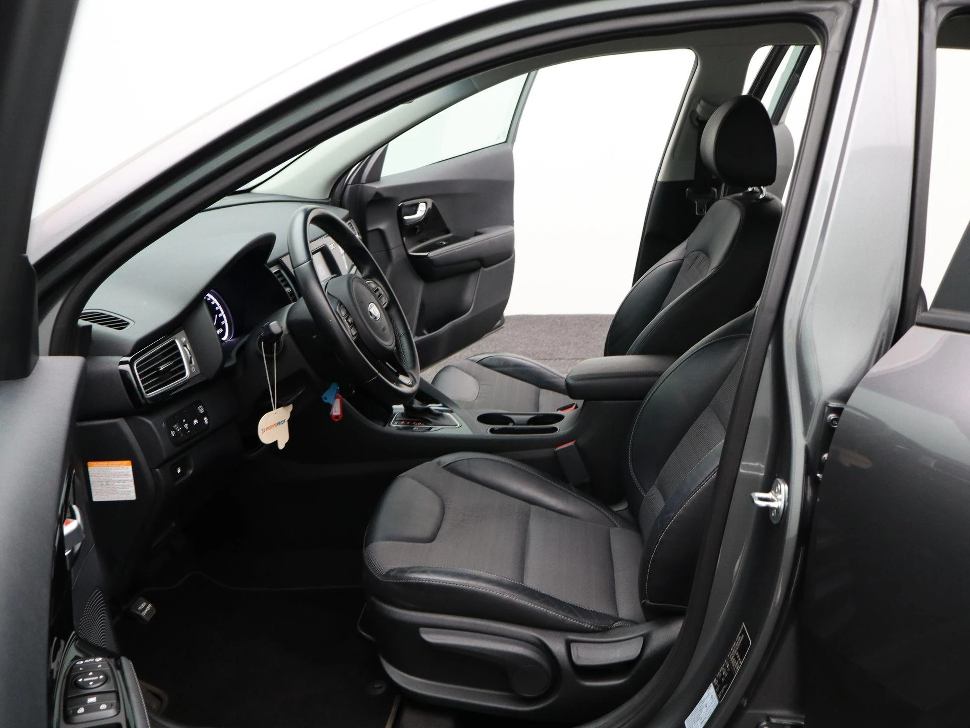 Kia-Niro-image-12