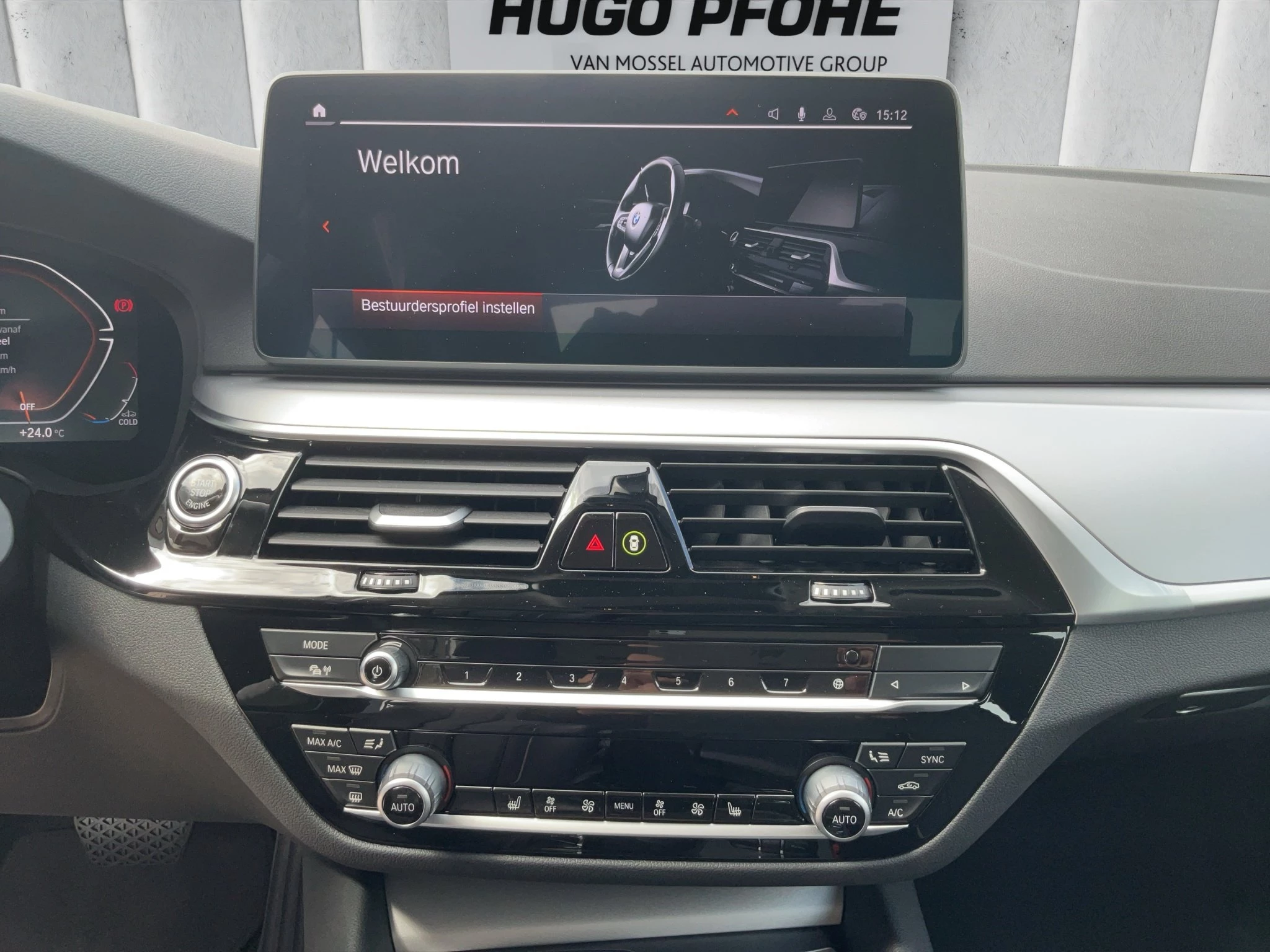 BMW 5er Reihe 520d Limousine. Driving Assist