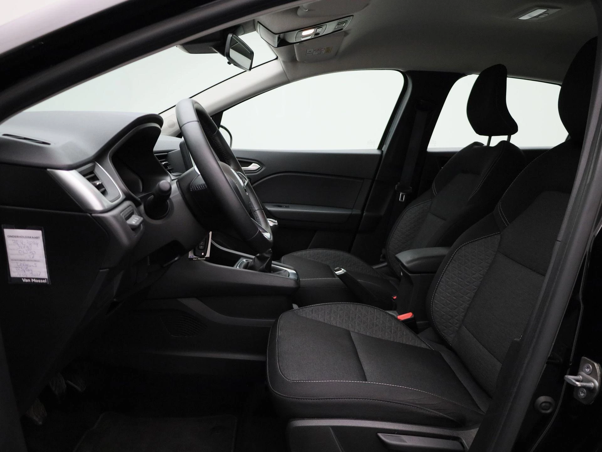 Renault-Captur-image-9