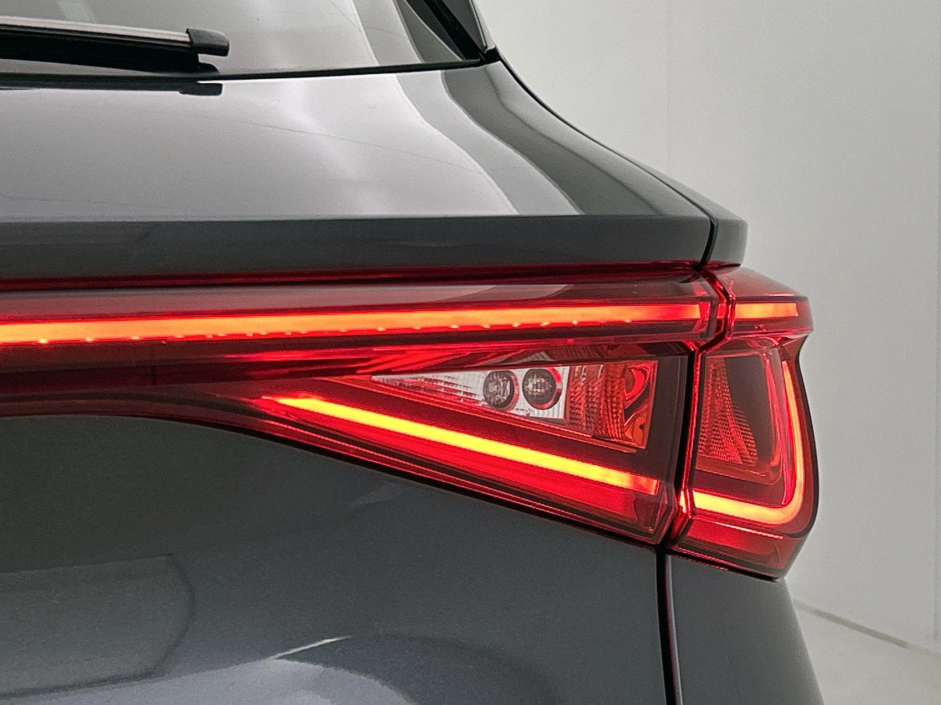 SEAT-Leon-image-20