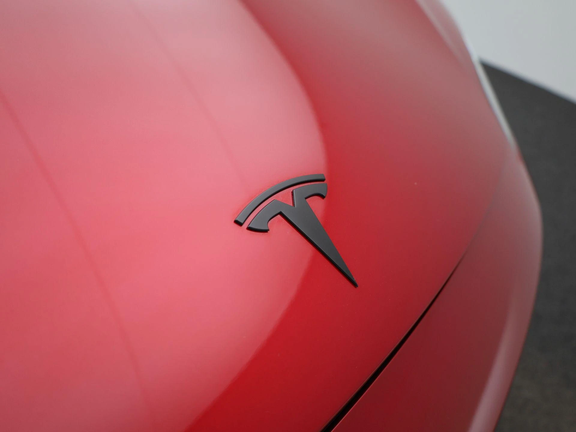 Tesla-Model 3-image-43