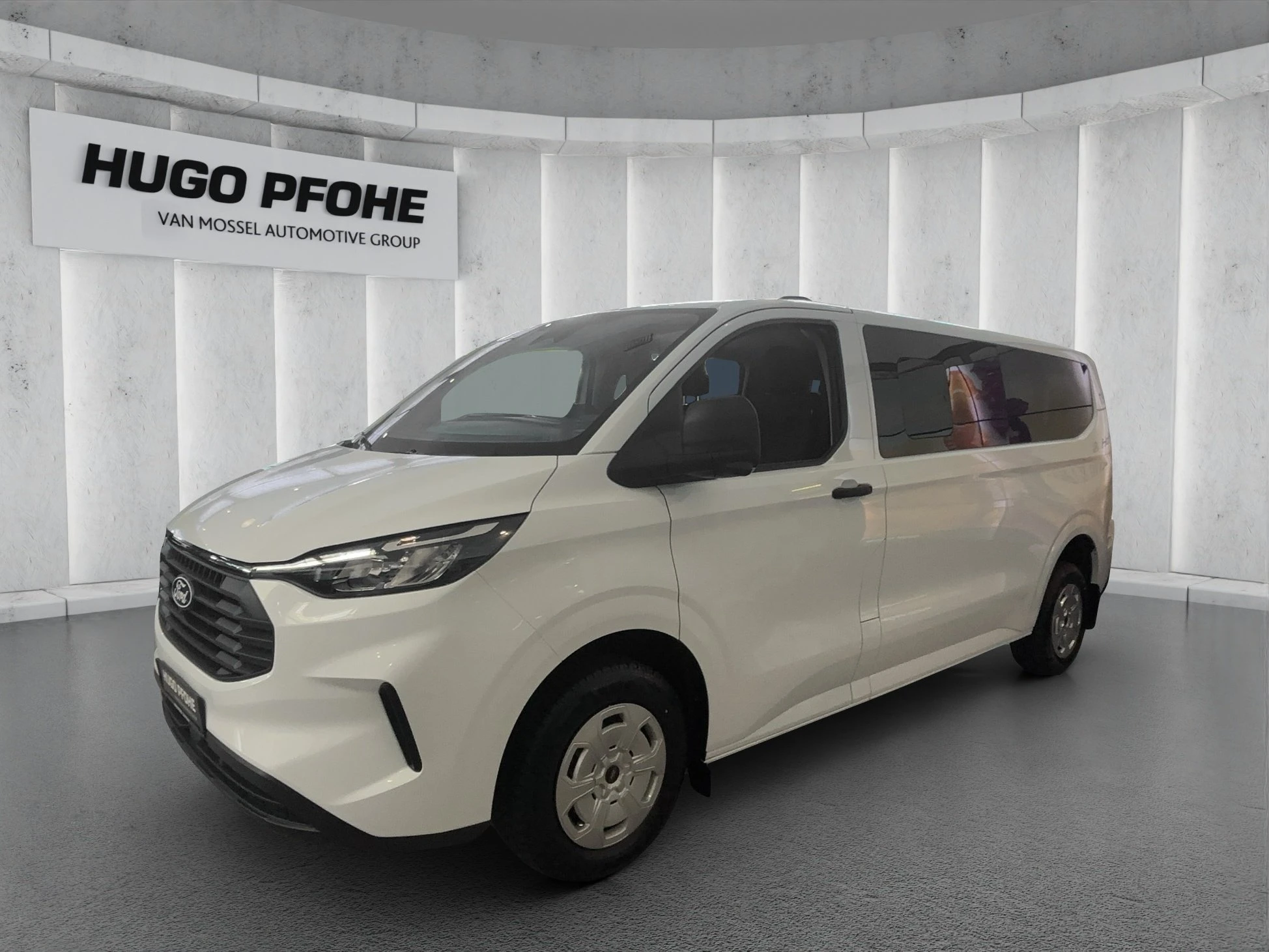Ford-Transit Custom-image-0