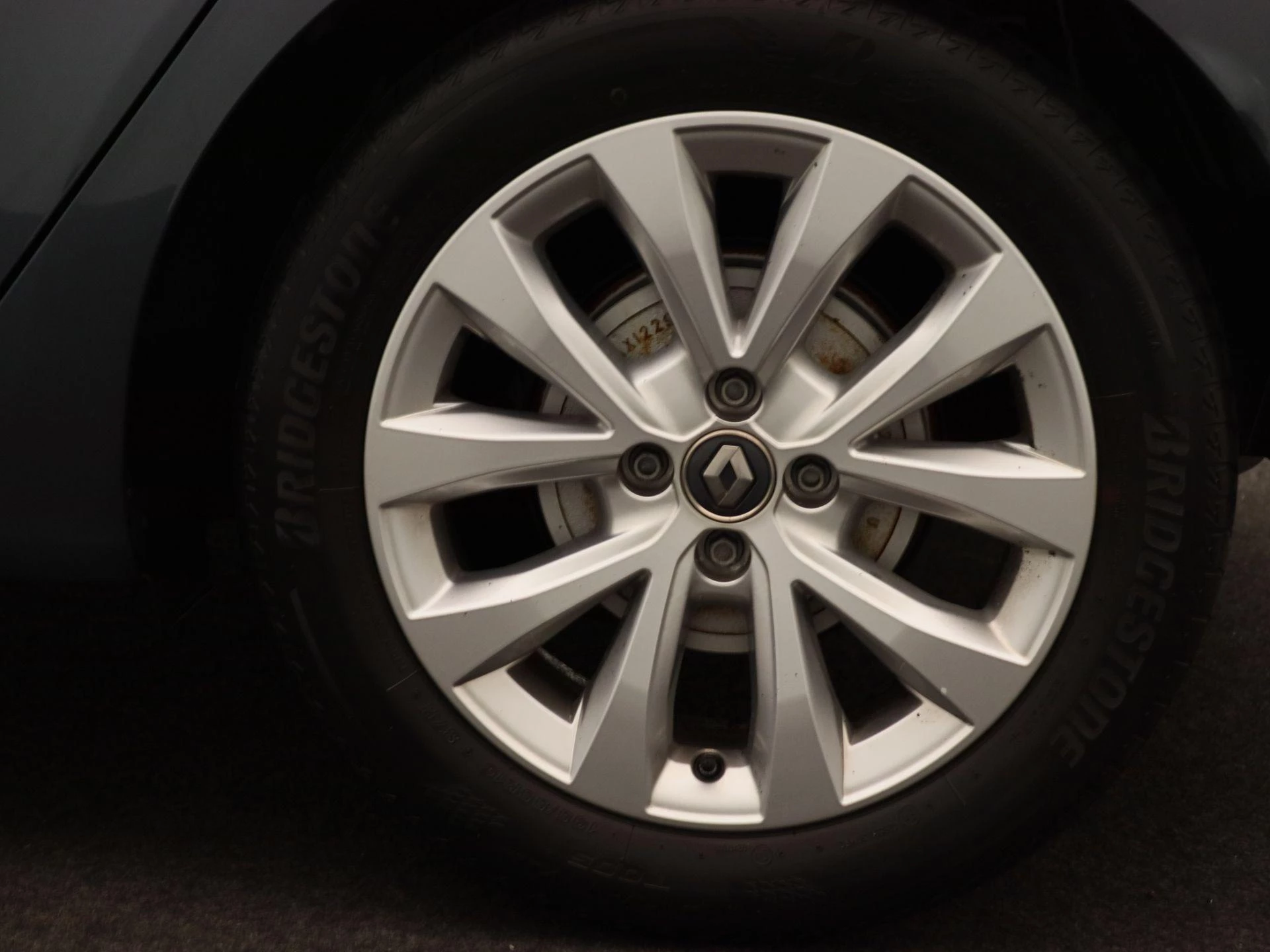 Renault-Clio-image-15