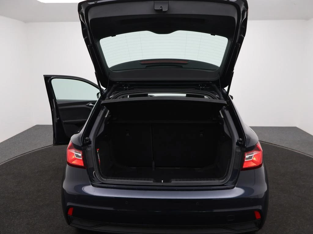 Audi A1 Sportback Audi A1 Sportback Business Edition Attraction 25TFSI 95PK *AUTOMAAT*PDC*VIRTUAL COCKPIT*APP-CONNECT*NAVI*CRUISE*...*