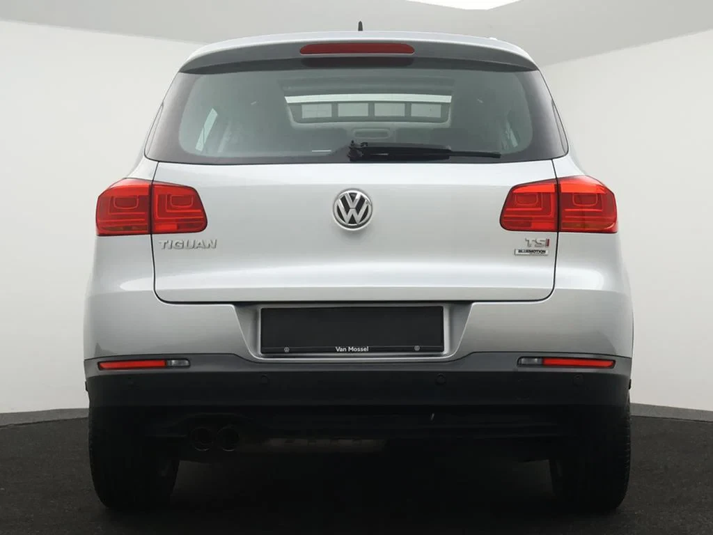 Volkswagen-Tiguan-image-3