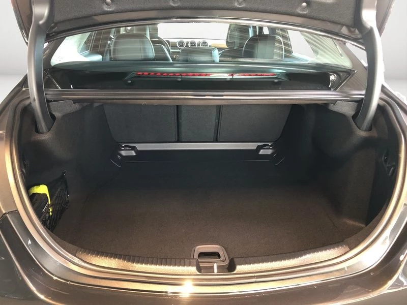 Mercedes-Benz C-Klasse 200 d AVANTGARDE ADV.+ KAMERA LED MEMORY TEMPO AVANTGARDE