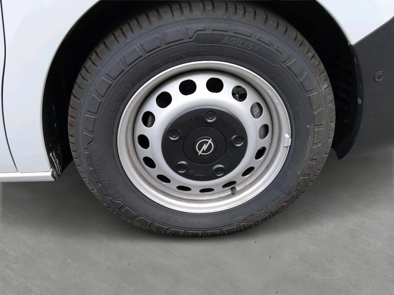 Opel-Vivaro-image-5