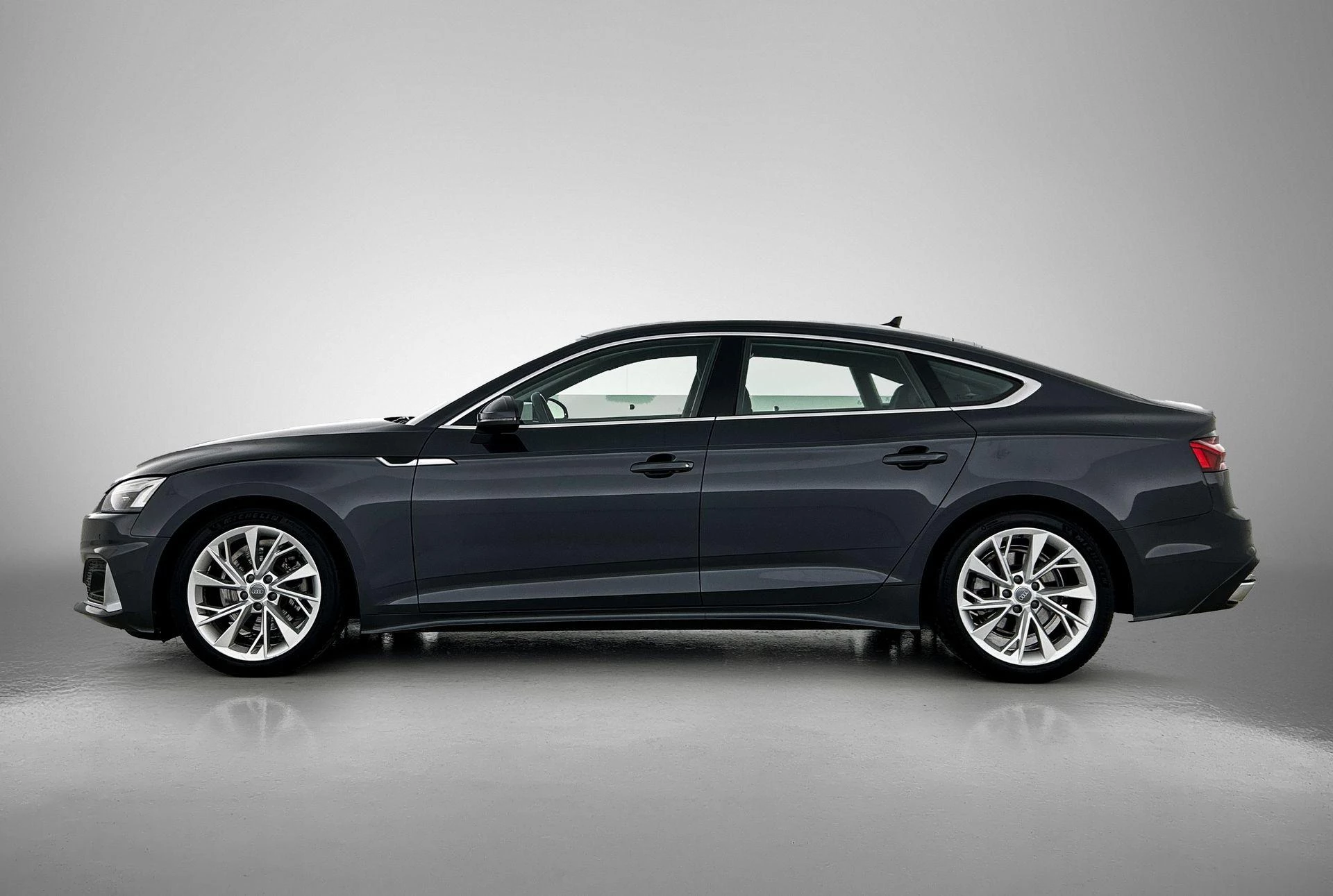 Audi-A5-image-2