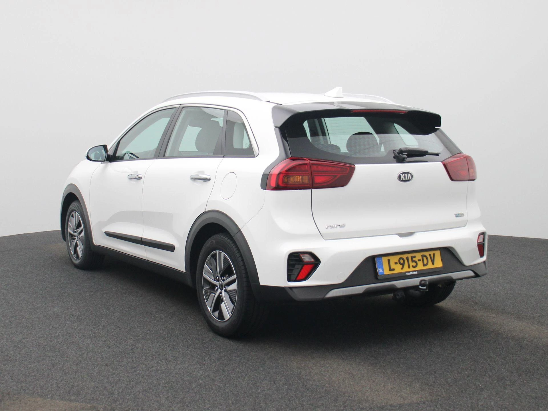 Kia-Niro-image-1