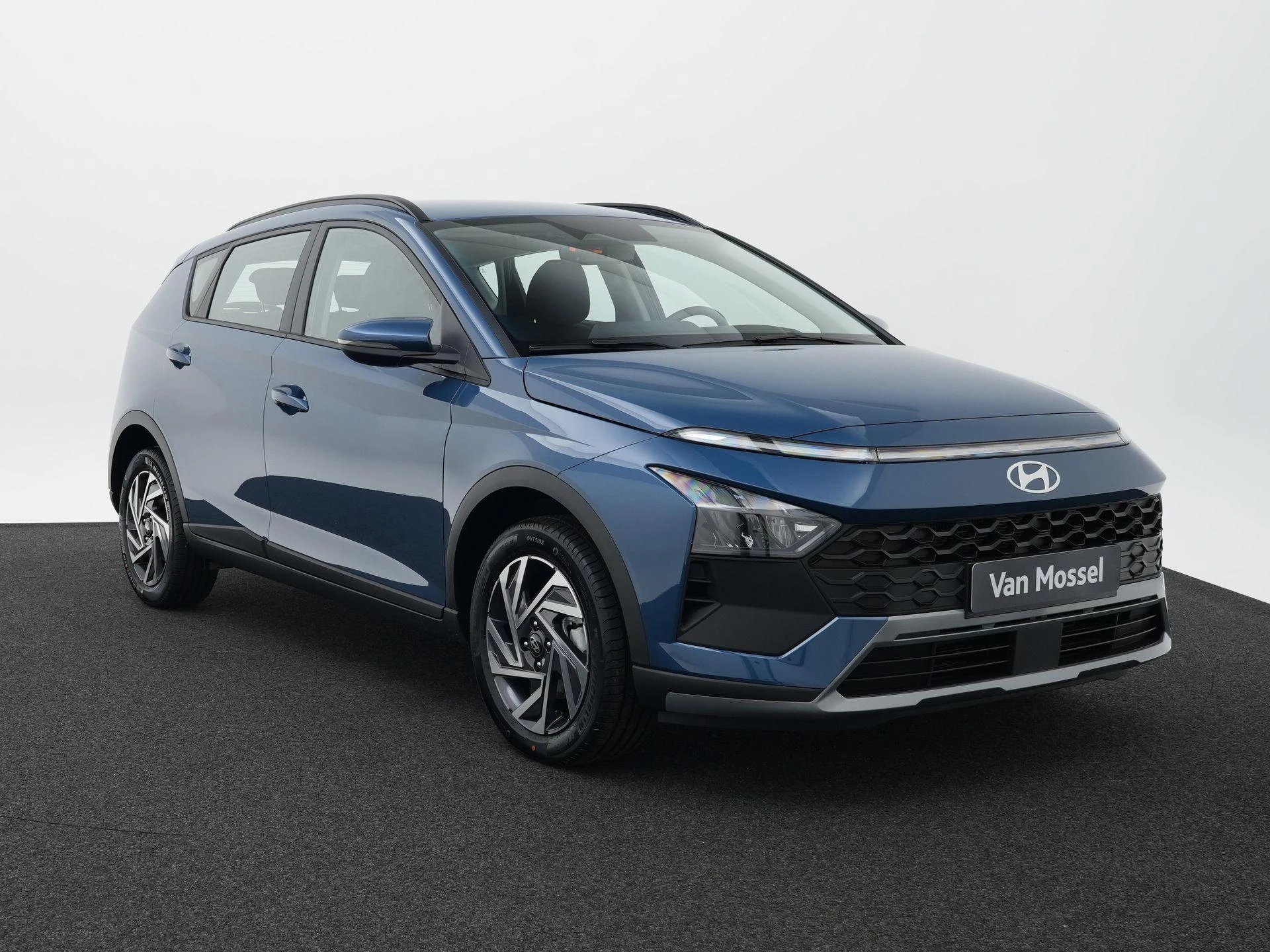 Hyundai-Bayon-image-12