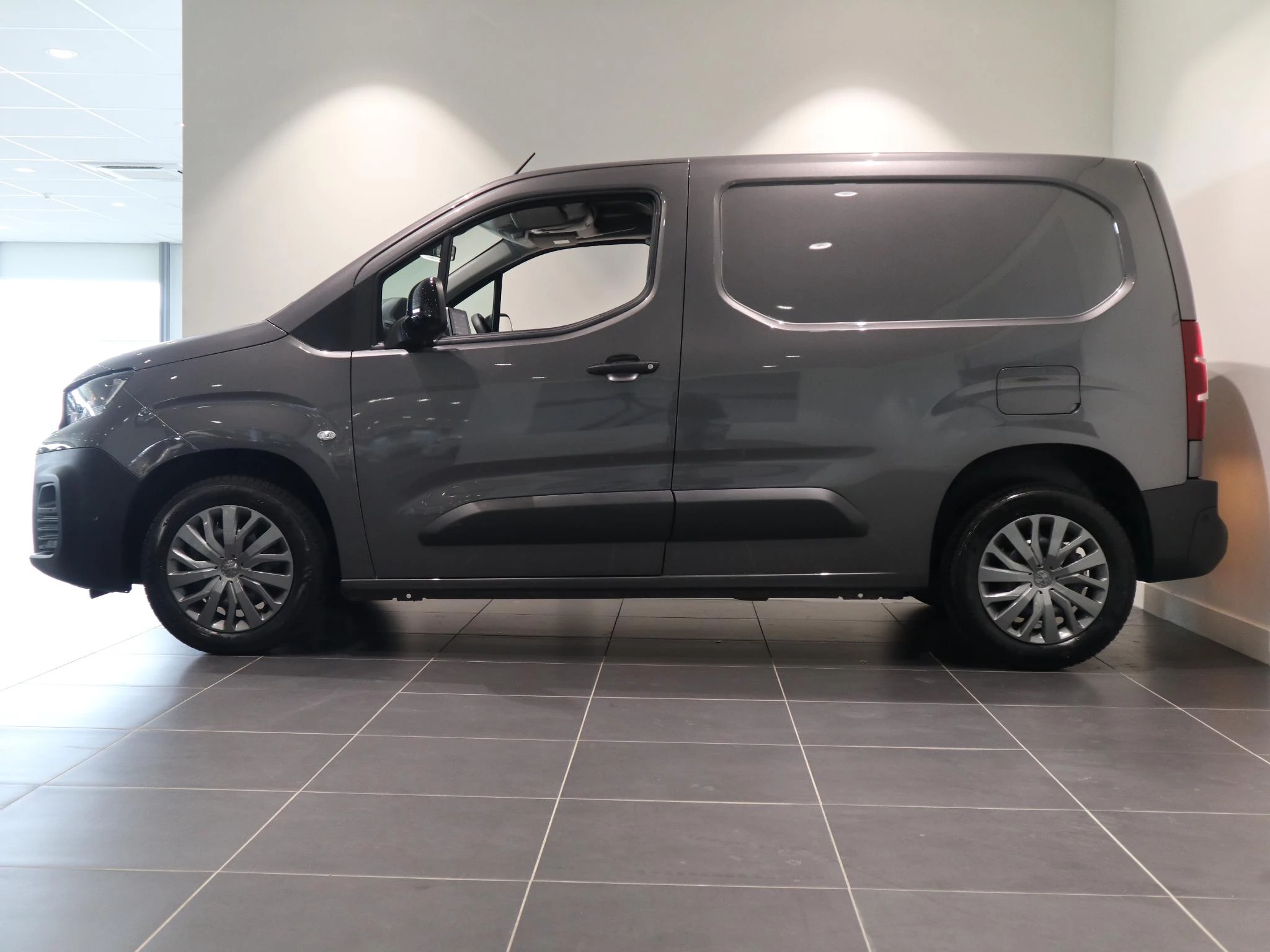 Peugeot-Partner-image-3