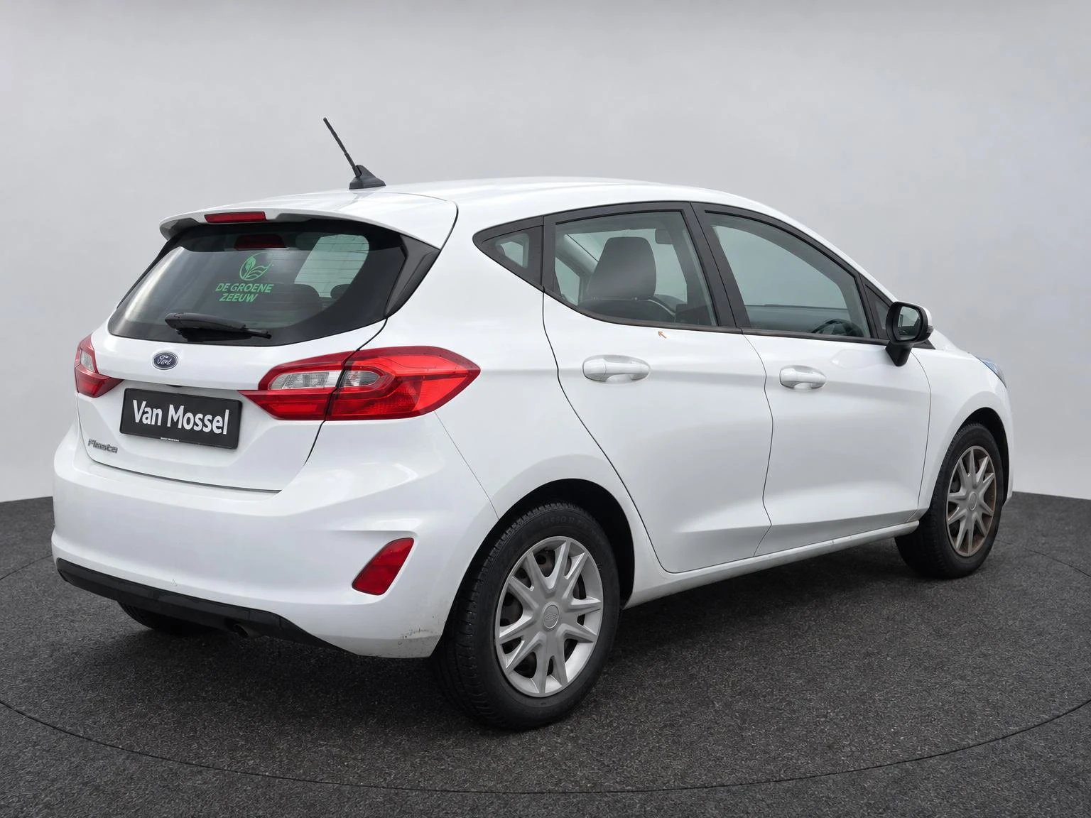 Ford-Fiesta-image-4