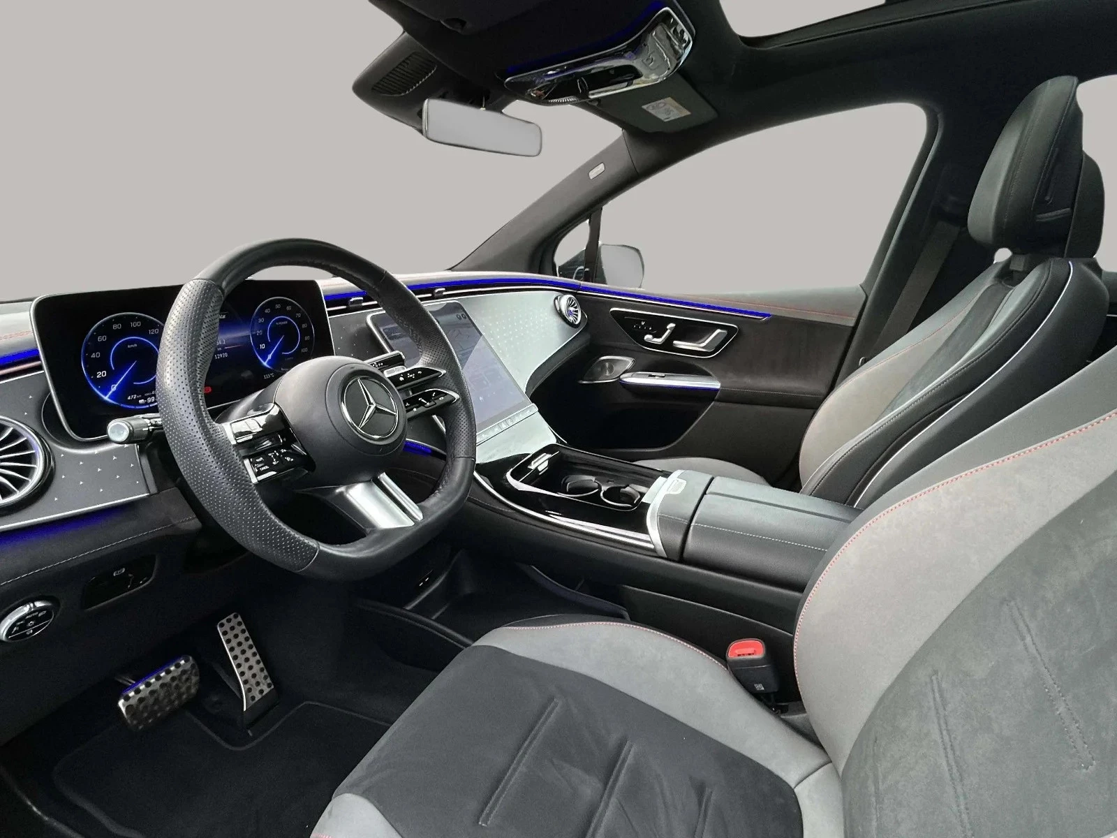 Mercedes-Benz-EQE-image-11