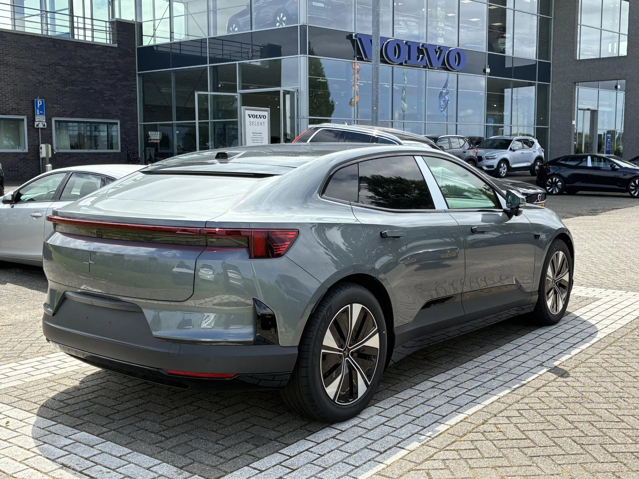 Polestar 4 Long Range Single motor Prime 100 kWh