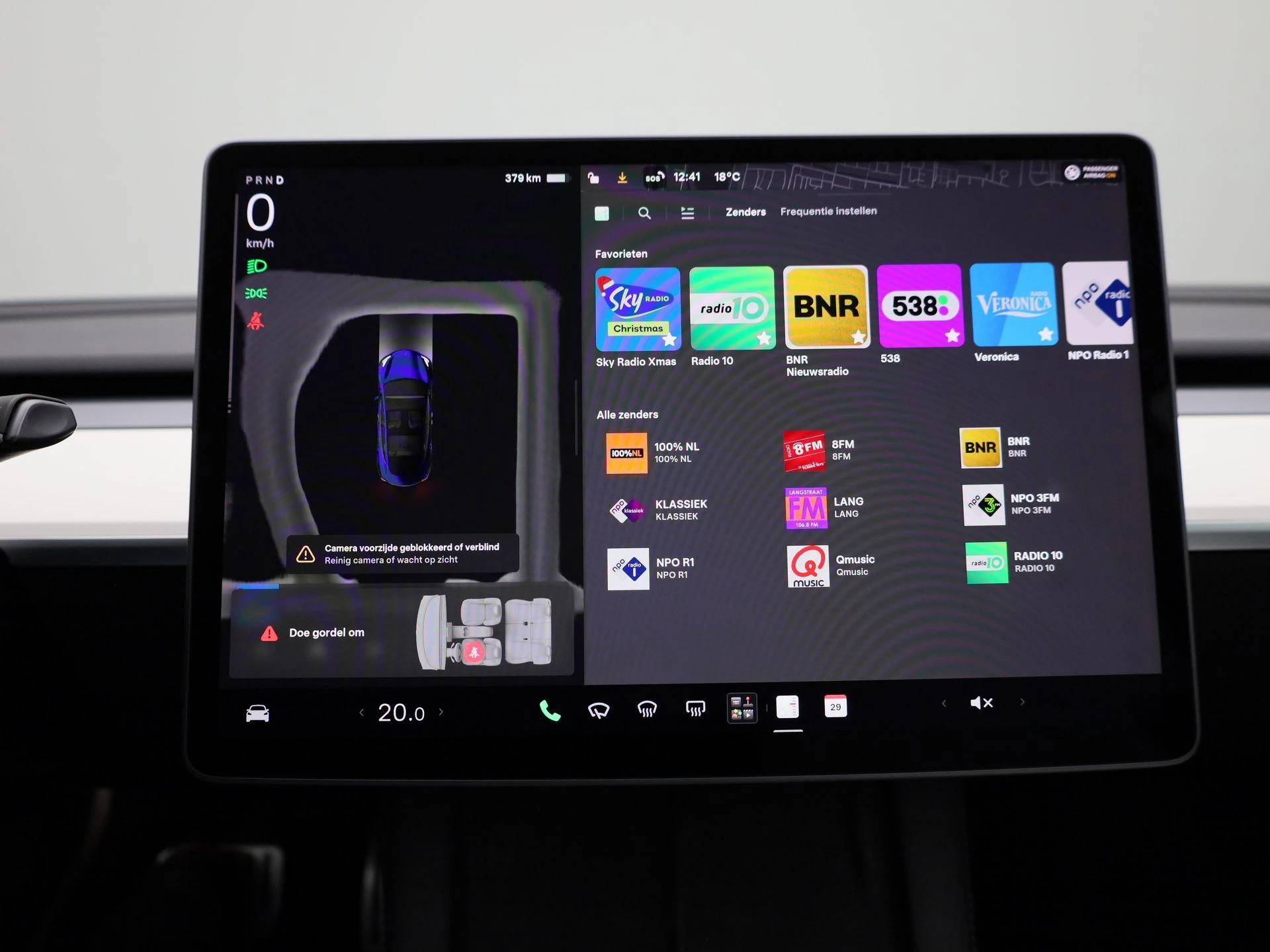 Tesla-Model 3-image-19