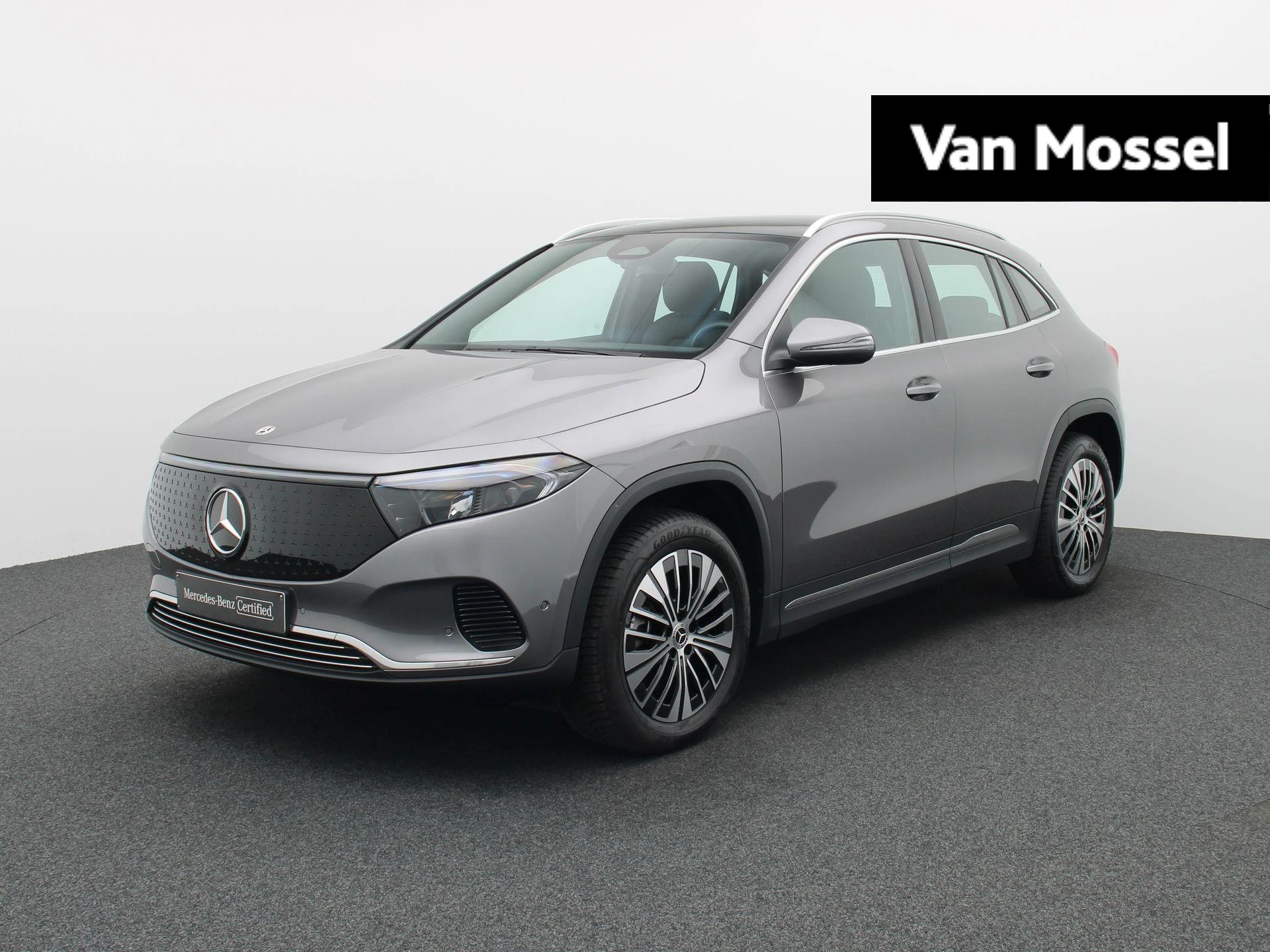 Mercedes-Benz-EQA-image-0