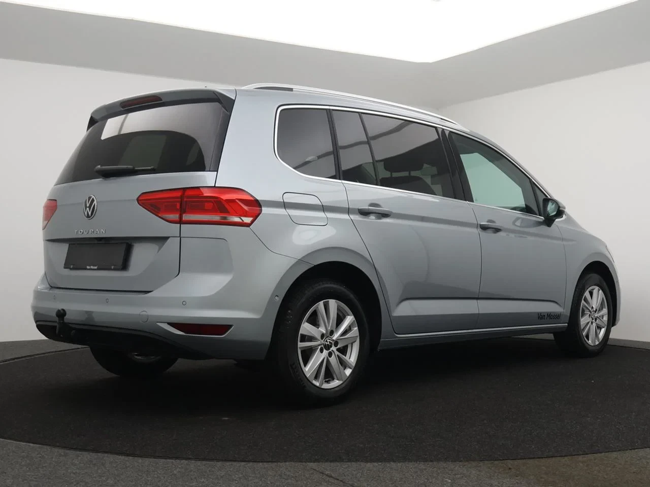 Volkswagen Touran 1.5 TSI Highline Business DSG *DEMO*