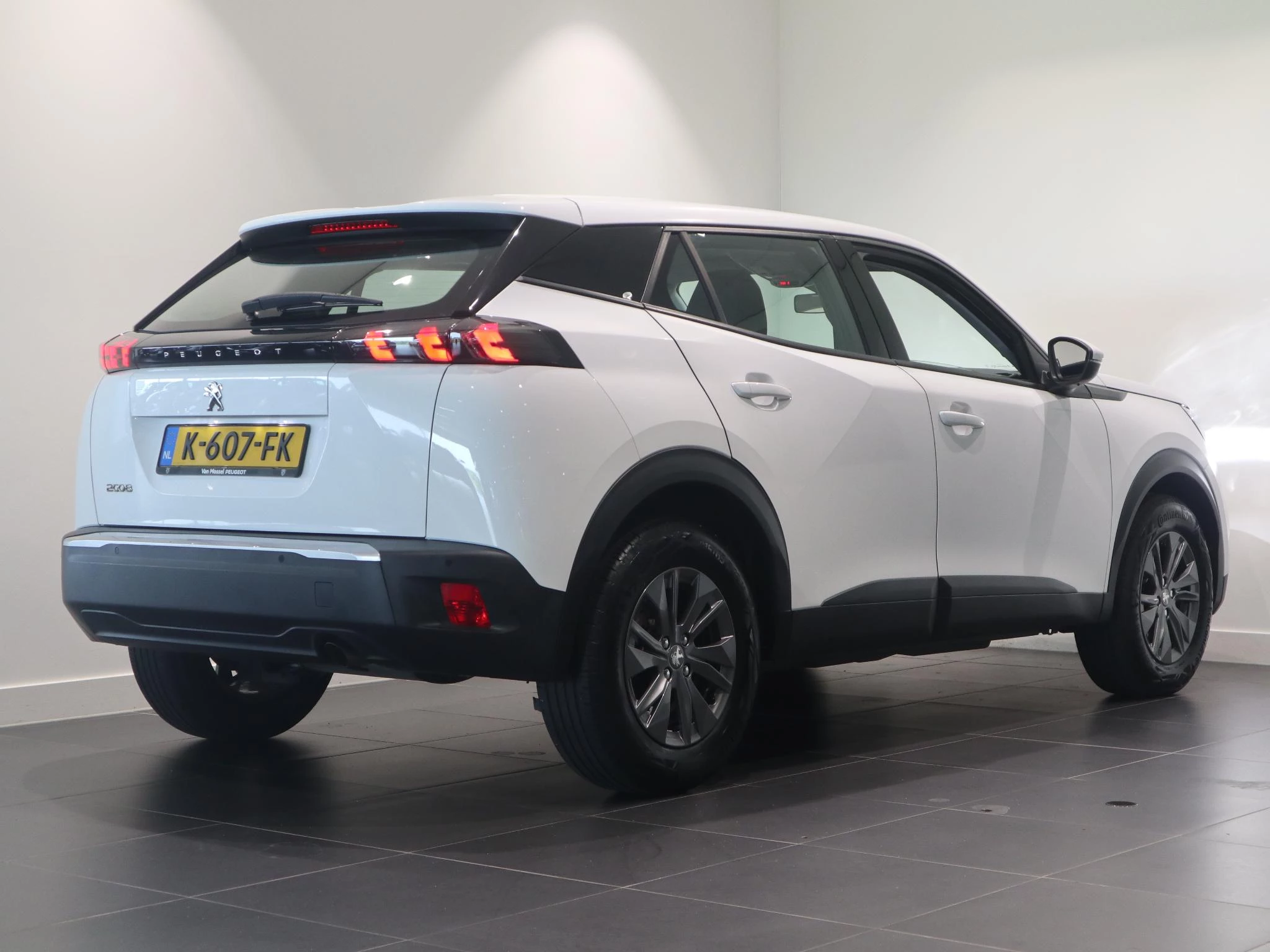 Peugeot-2008-image-4