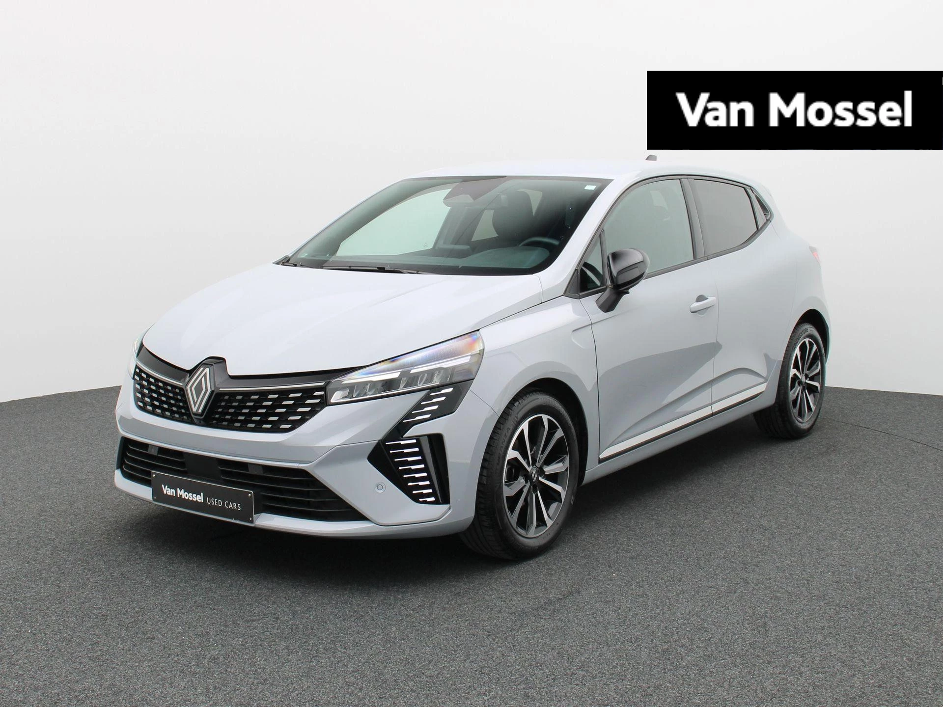 Renault-Clio-image-0