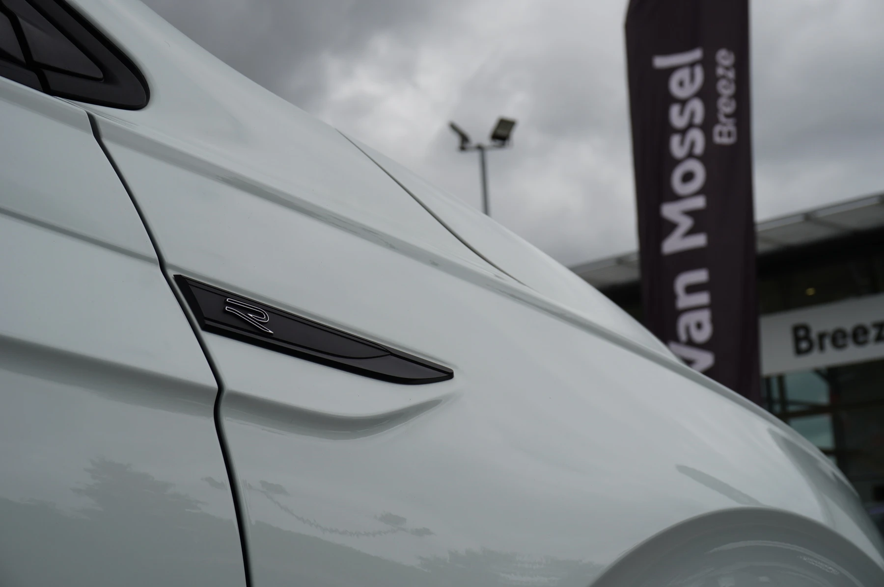 Volkswagen-Polo-image-35
