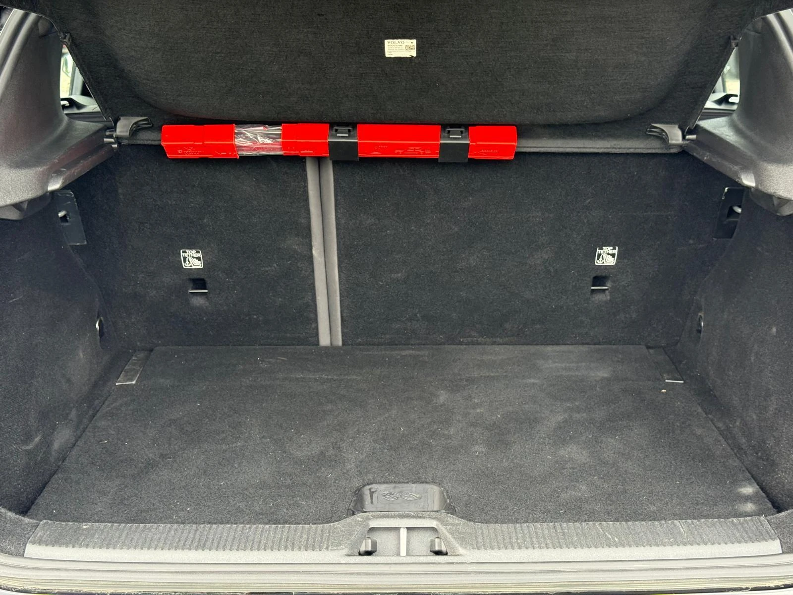 Volvo-EX30-image-12
