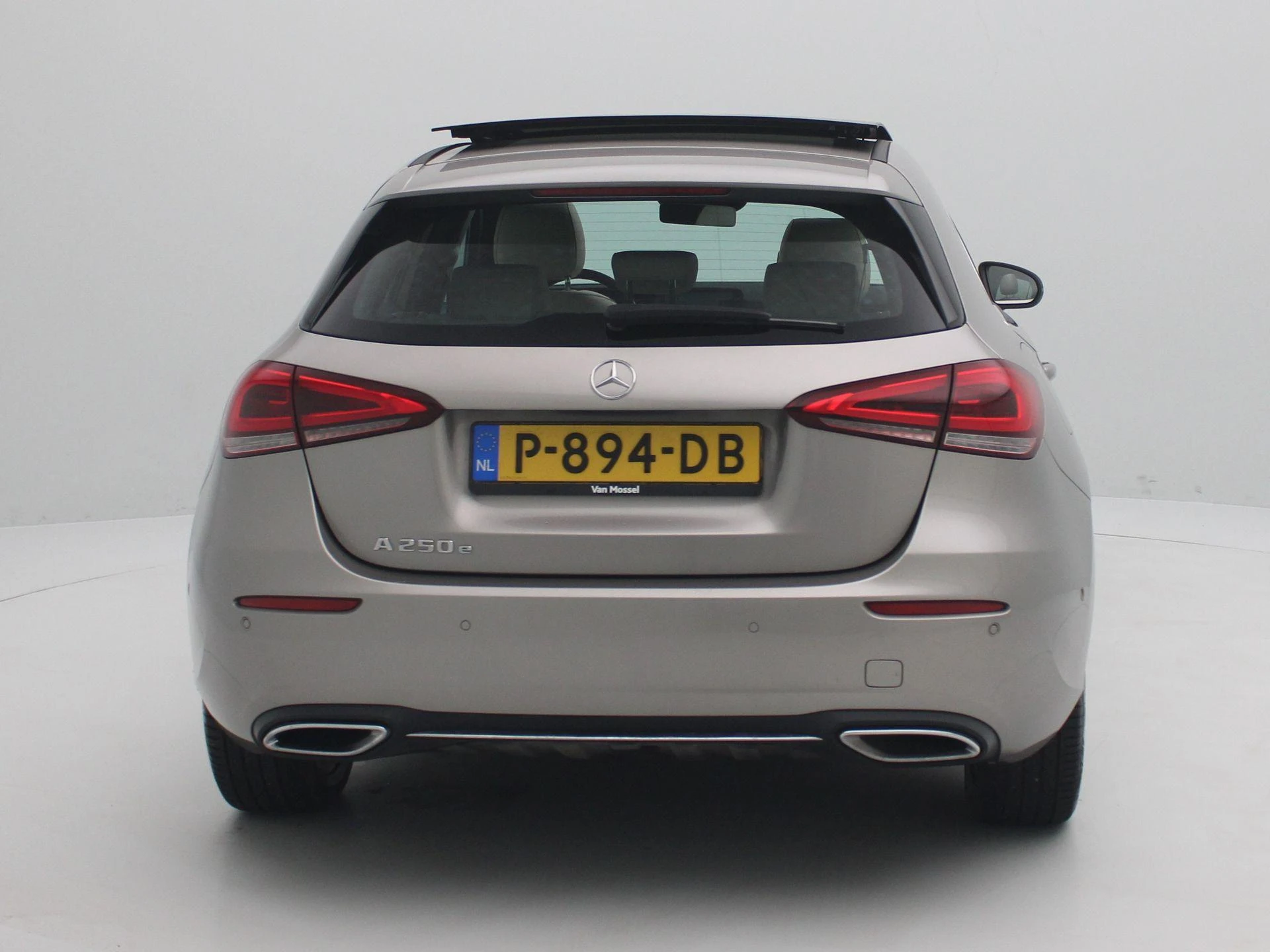 Mercedes-Benz A-Klasse 250e Aut. Premium Plus