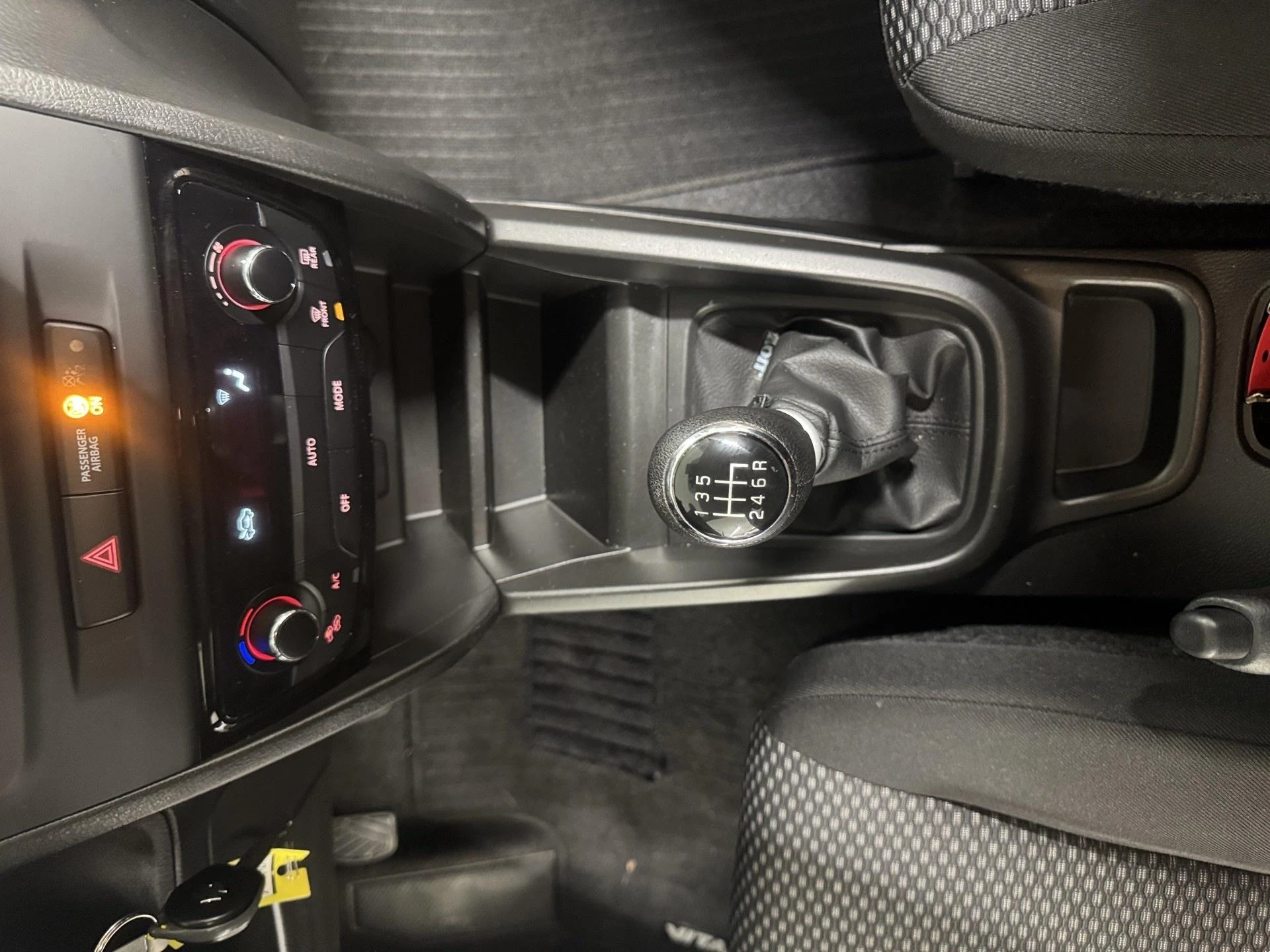 Suzuki-Grand Vitara-image-7