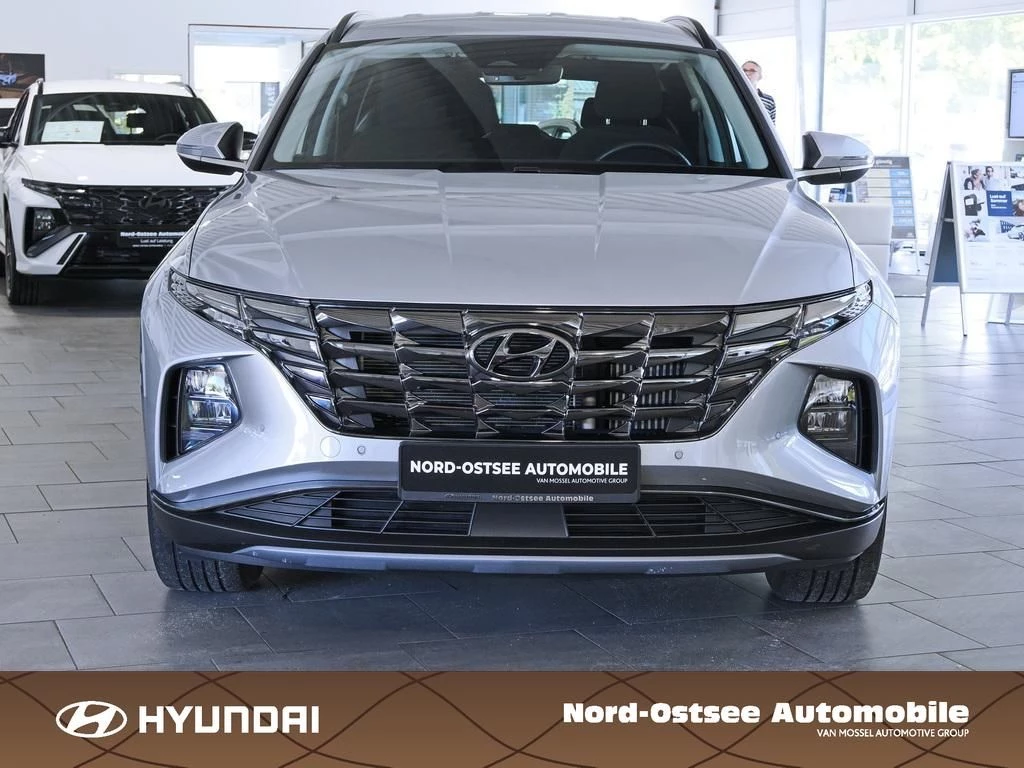Hyundai Tucson 1.6 T-GDI TREND 4WD SHZ LHZ NAVI KAMERA Trend