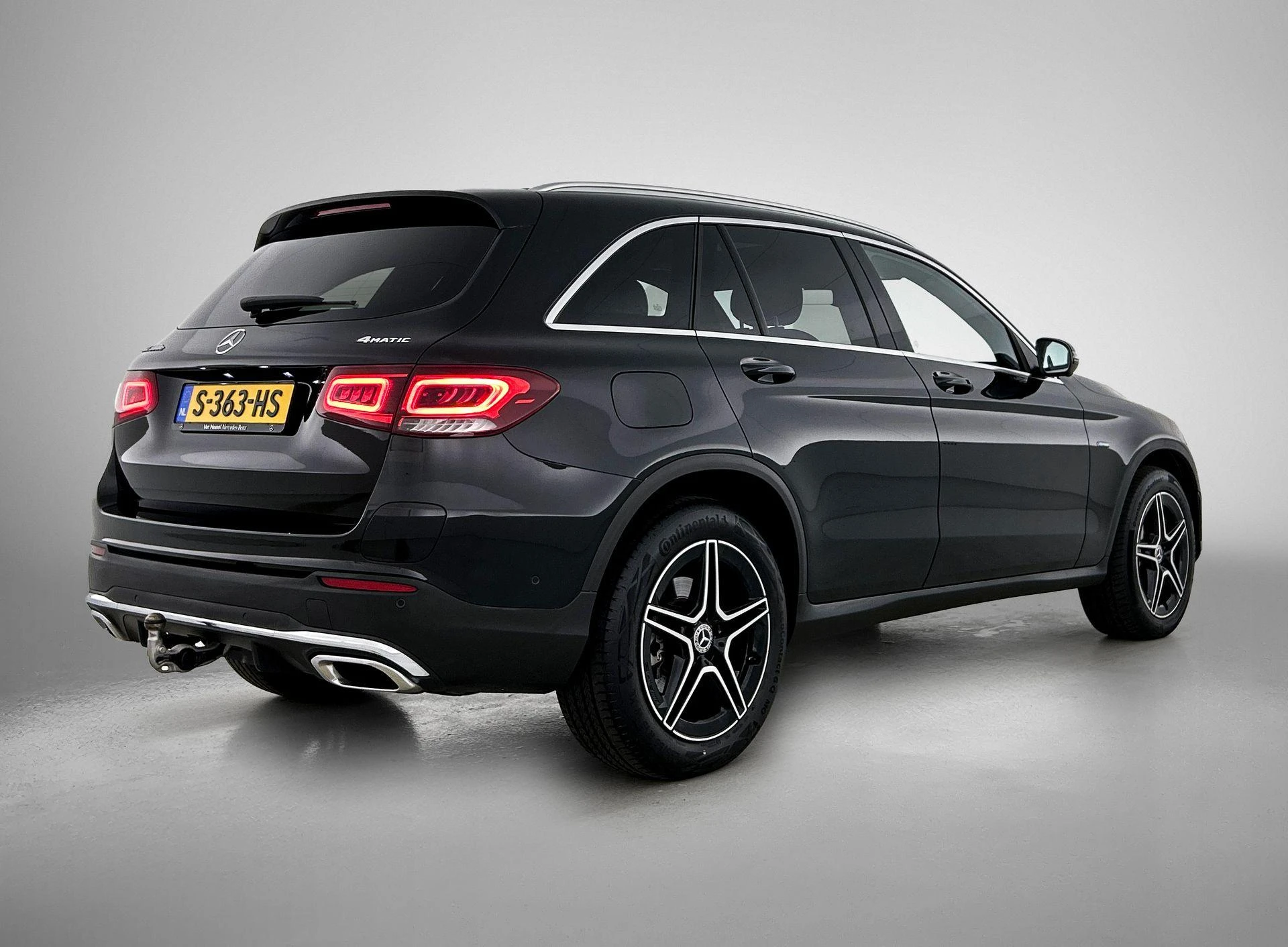 Mercedes-Benz-GLC-image-3