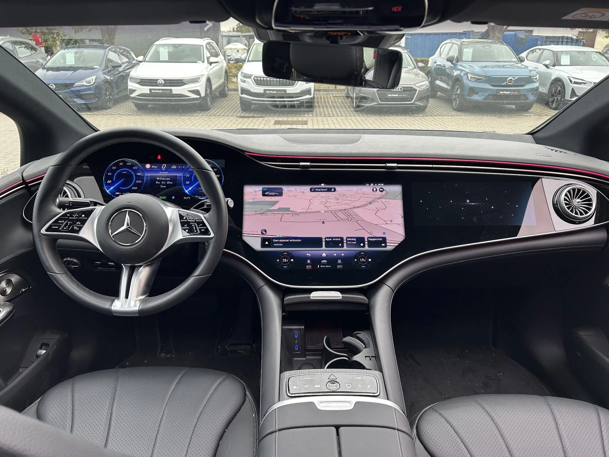 Mercedes-Benz-EQE-image-7