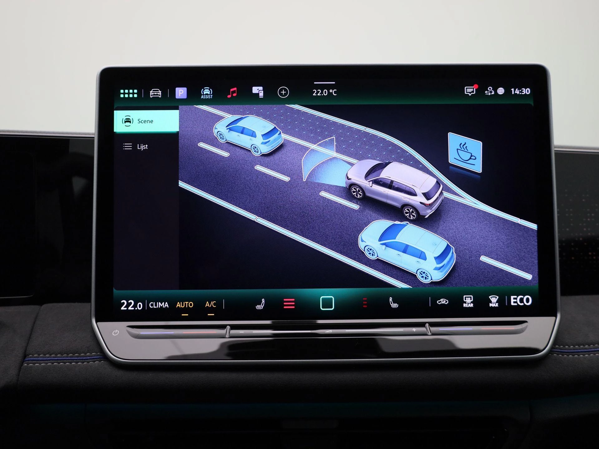 Volkswagen-Tiguan-image-32