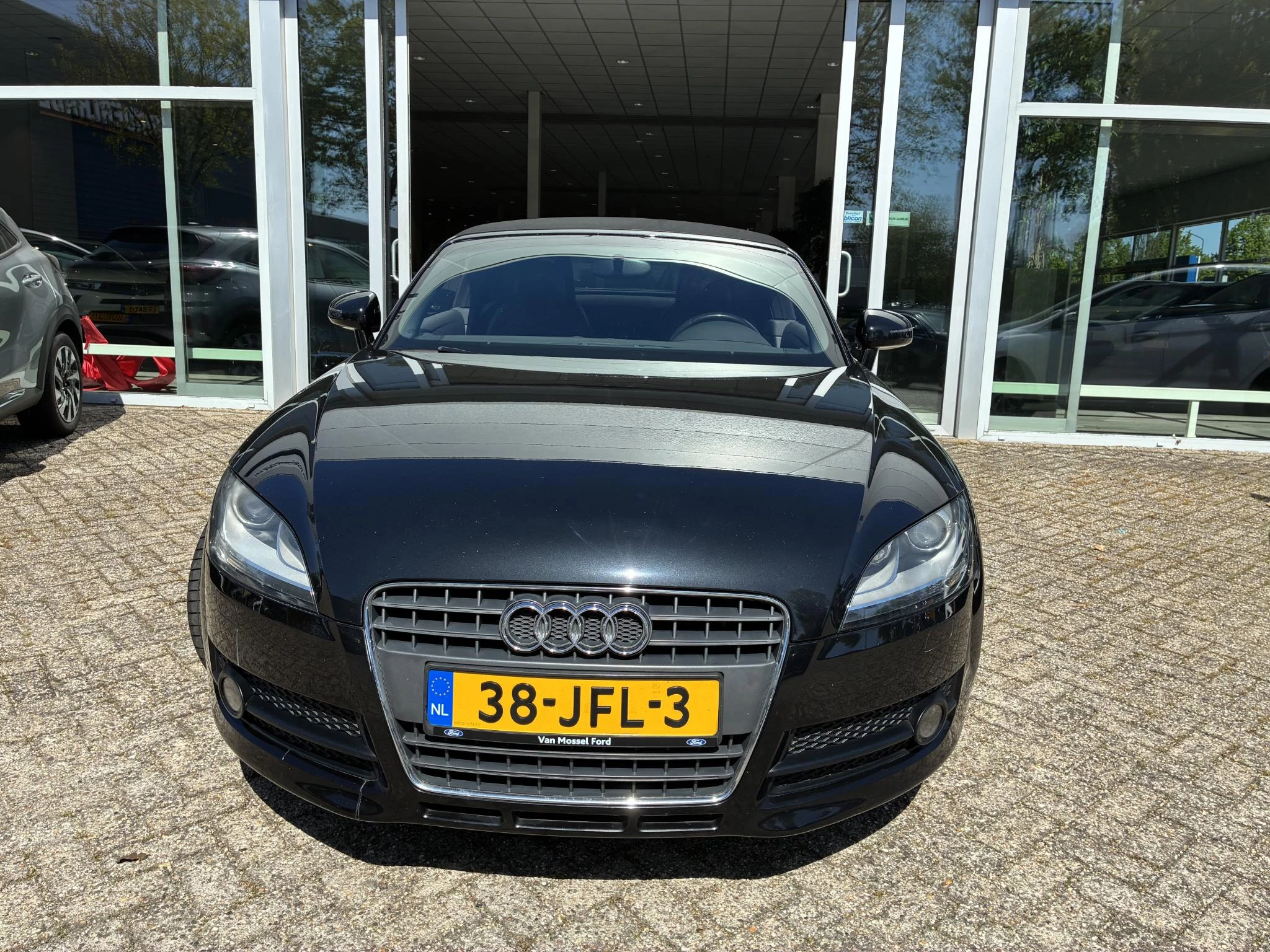 Audi-TT-image-6