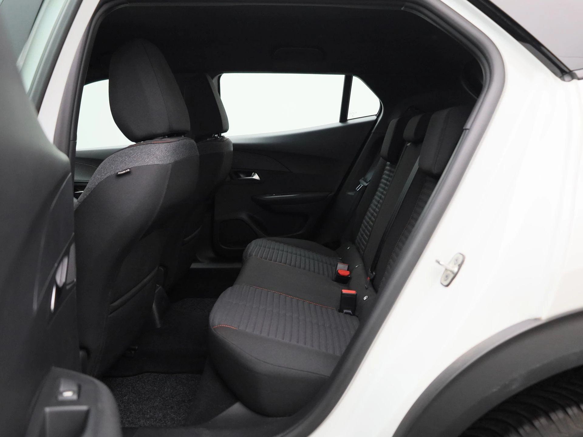 Peugeot 2008 1.2 PureTech Active Pack