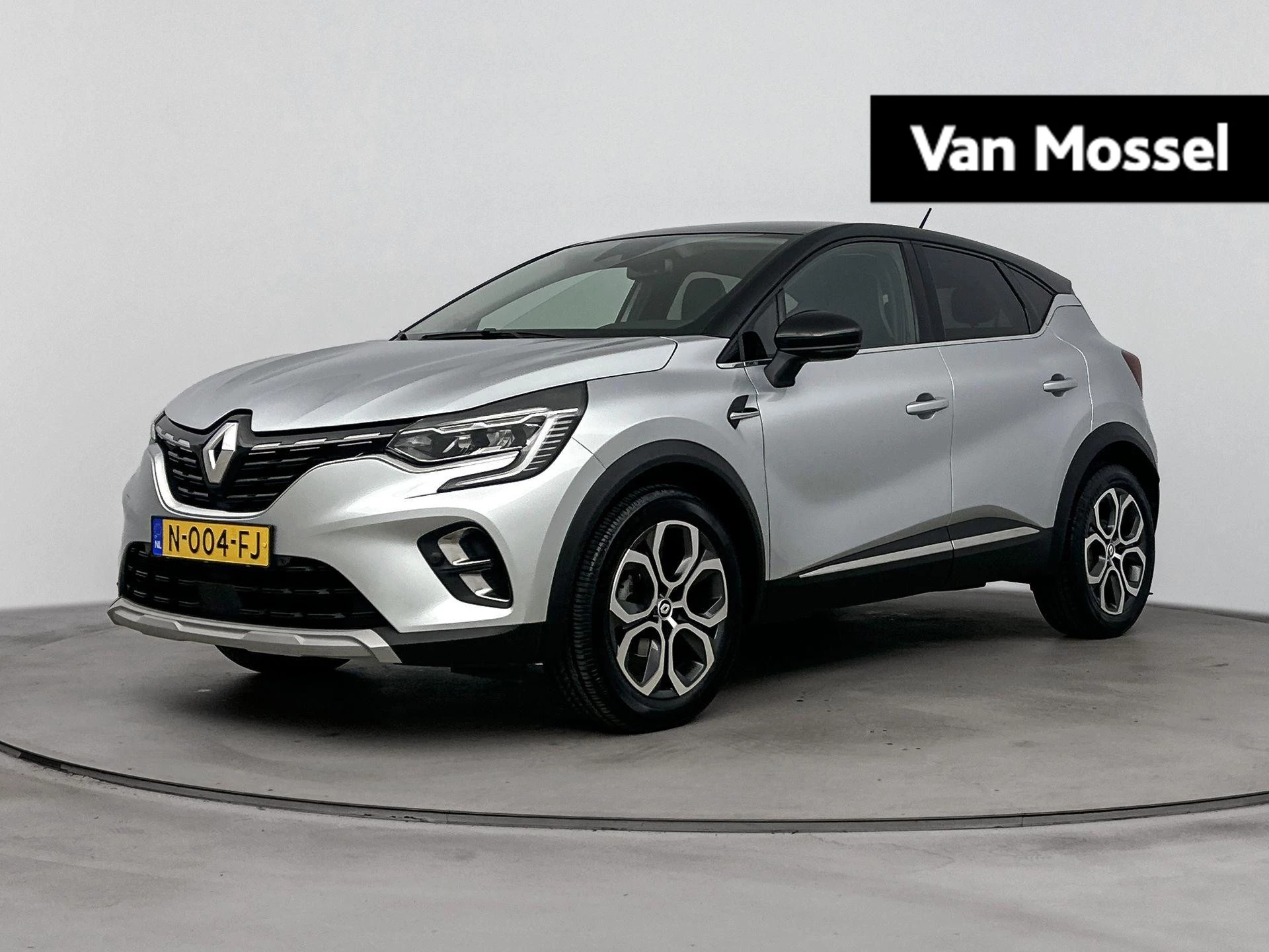 Renault-Captur-image-0