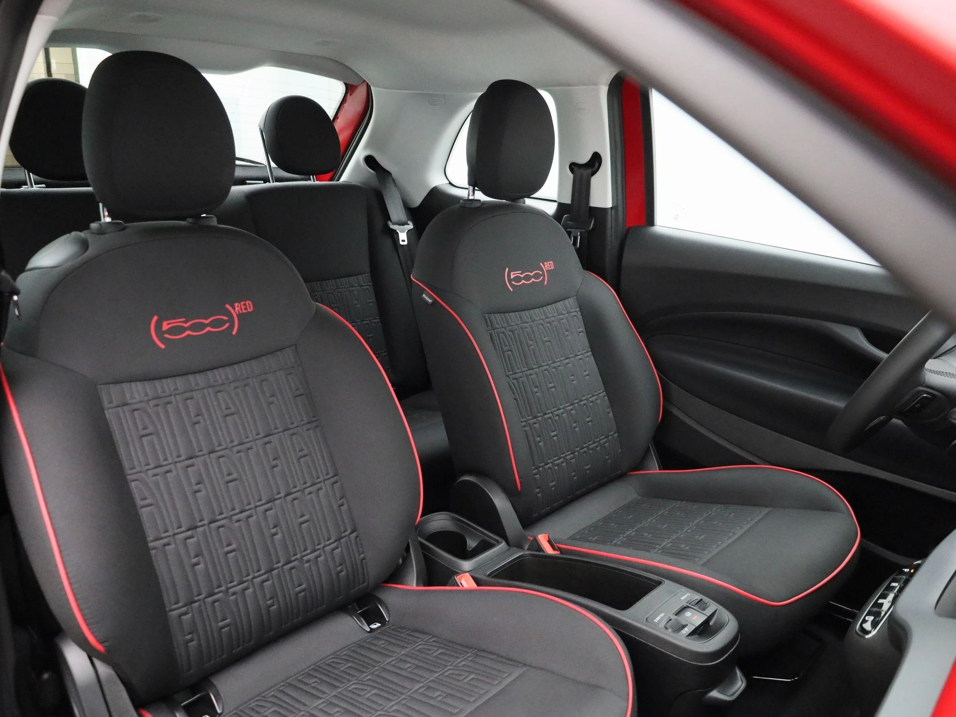 Fiat-500e-image-36