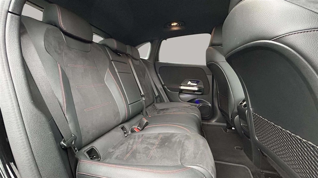 Mercedes-Benz-EQA-image-15