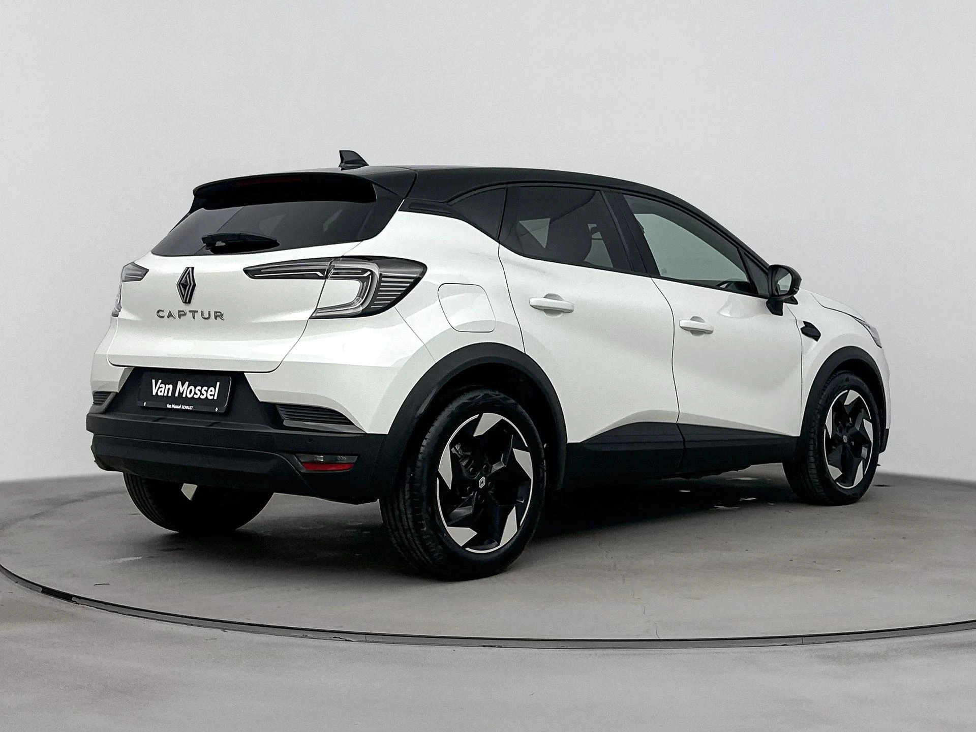 Renault-Captur-image-3