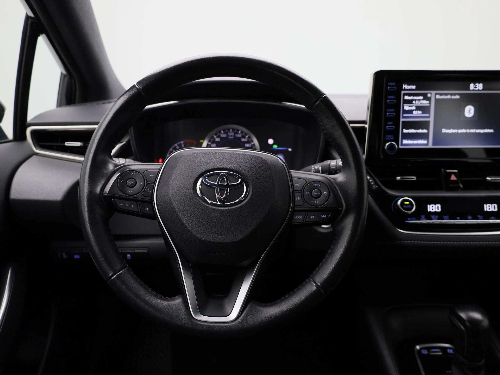 Toyota-Corolla-image-6