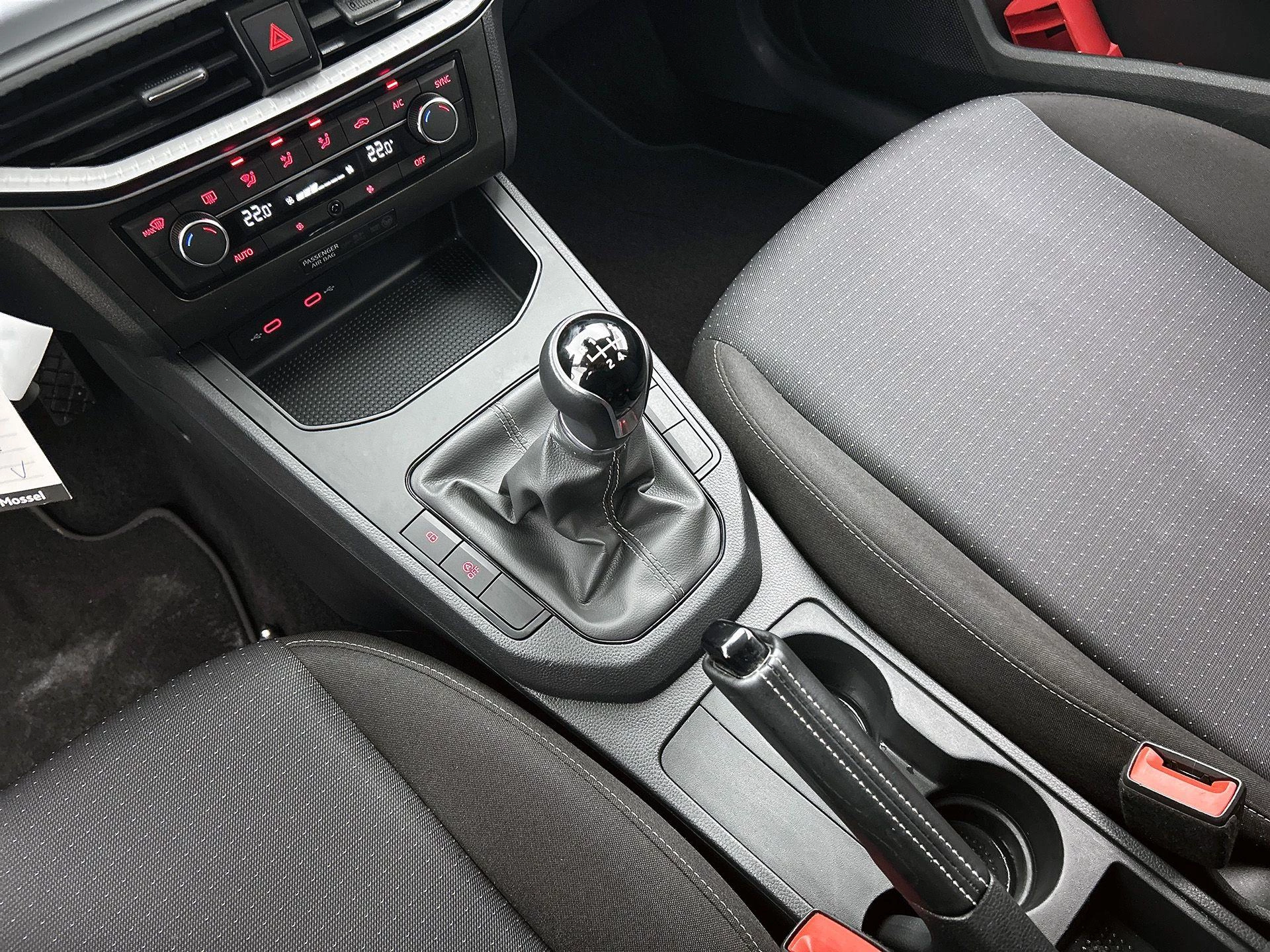 SEAT-Ibiza-image-21