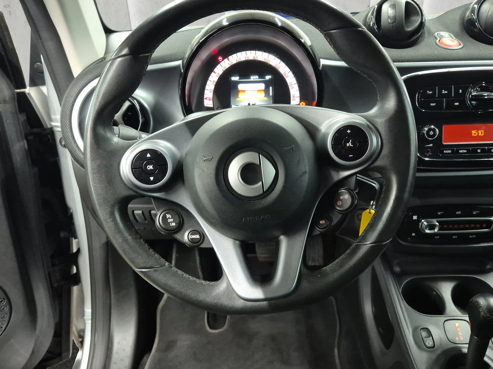 smart-Fortwo-image-11