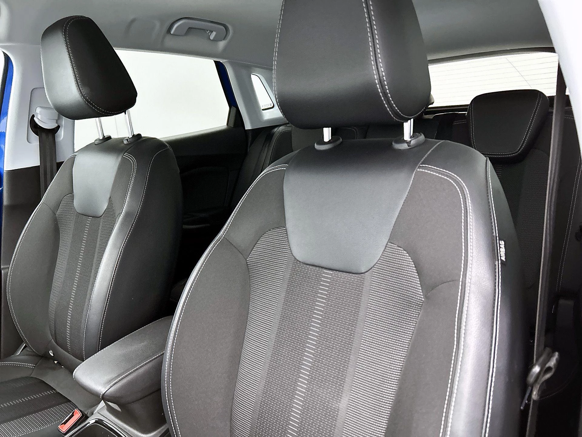 Opel-Grandland-image-11