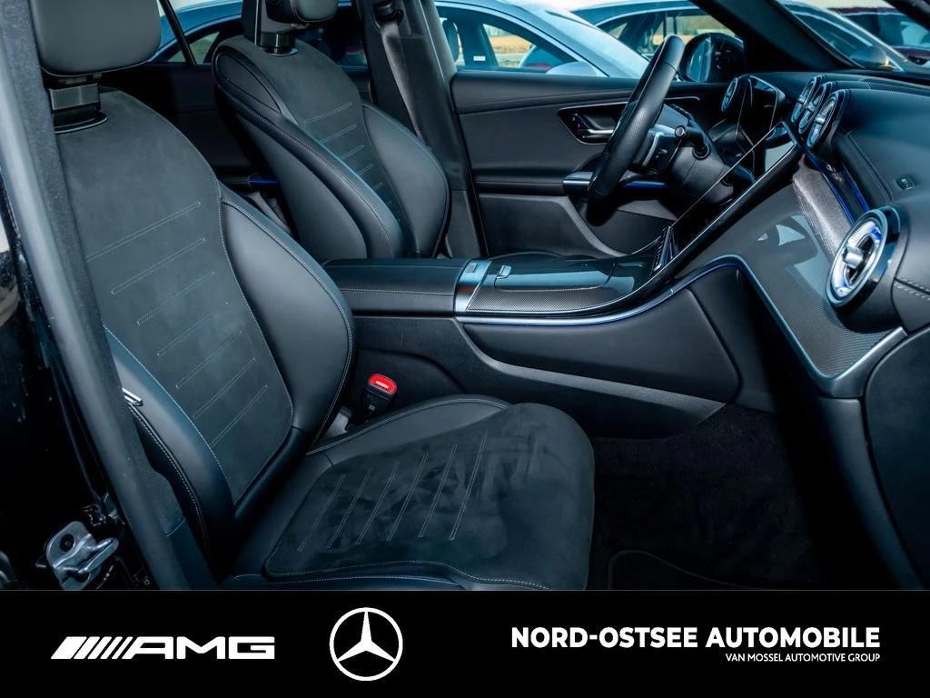 Mercedes-Benz GLC 300 d 4M AMG DISTRONIC AHK KEYLESS SHZ MBUX AMG LineX254 GLC 300 d 4M AMG DISTRONIC AHK KEYLESS SHZ MBUX AMG Line