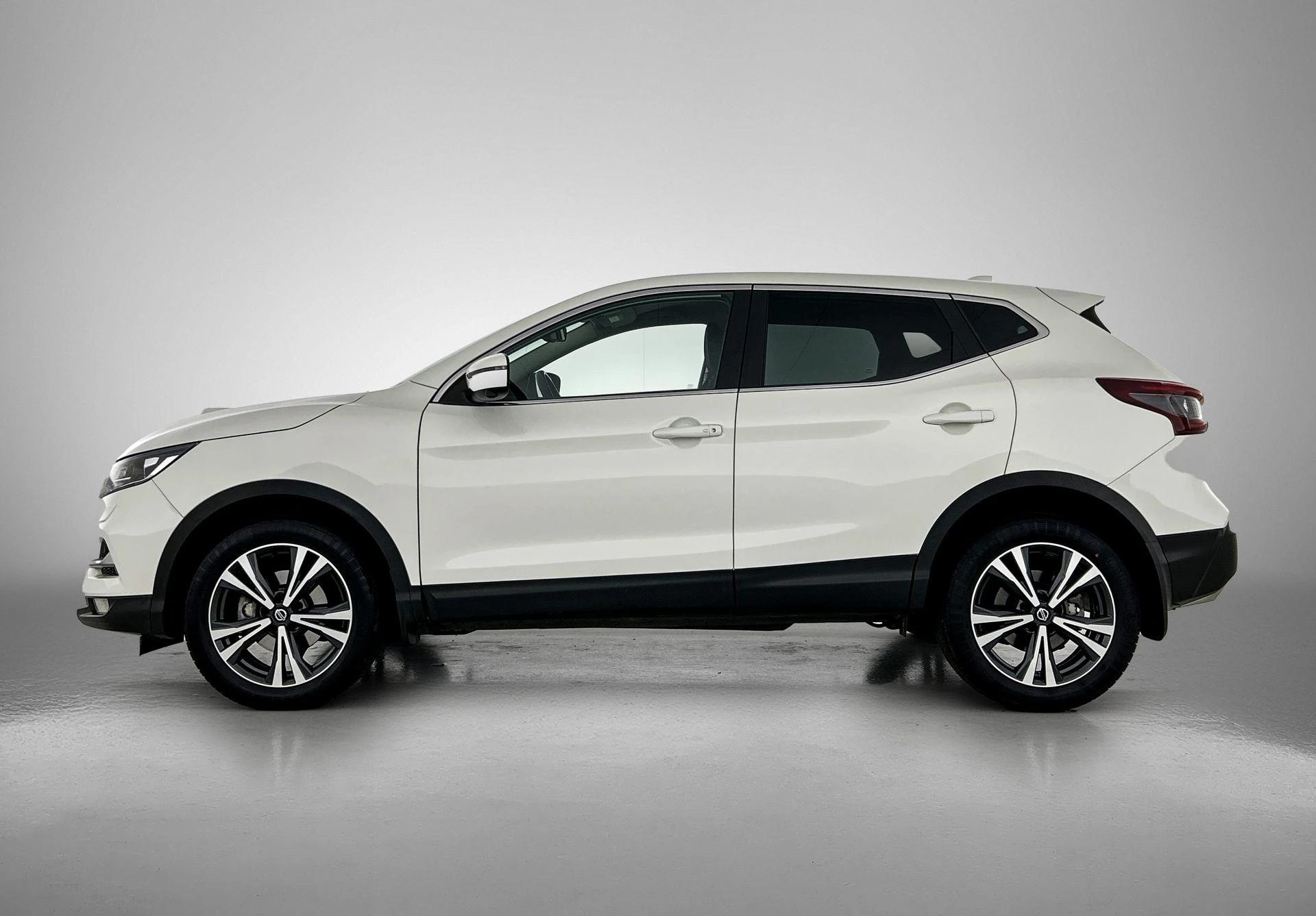 Nissan-QASHQAI-image-1