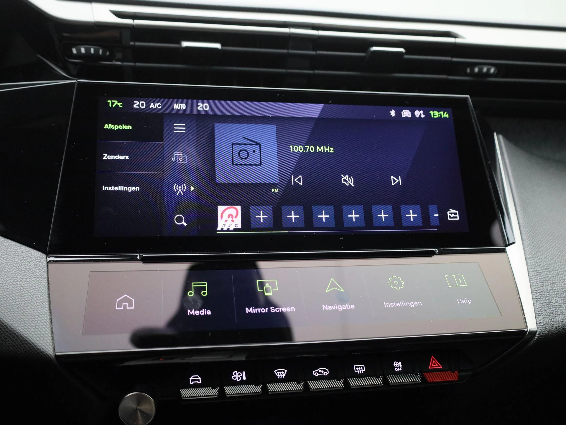 Peugeot-308-image-16