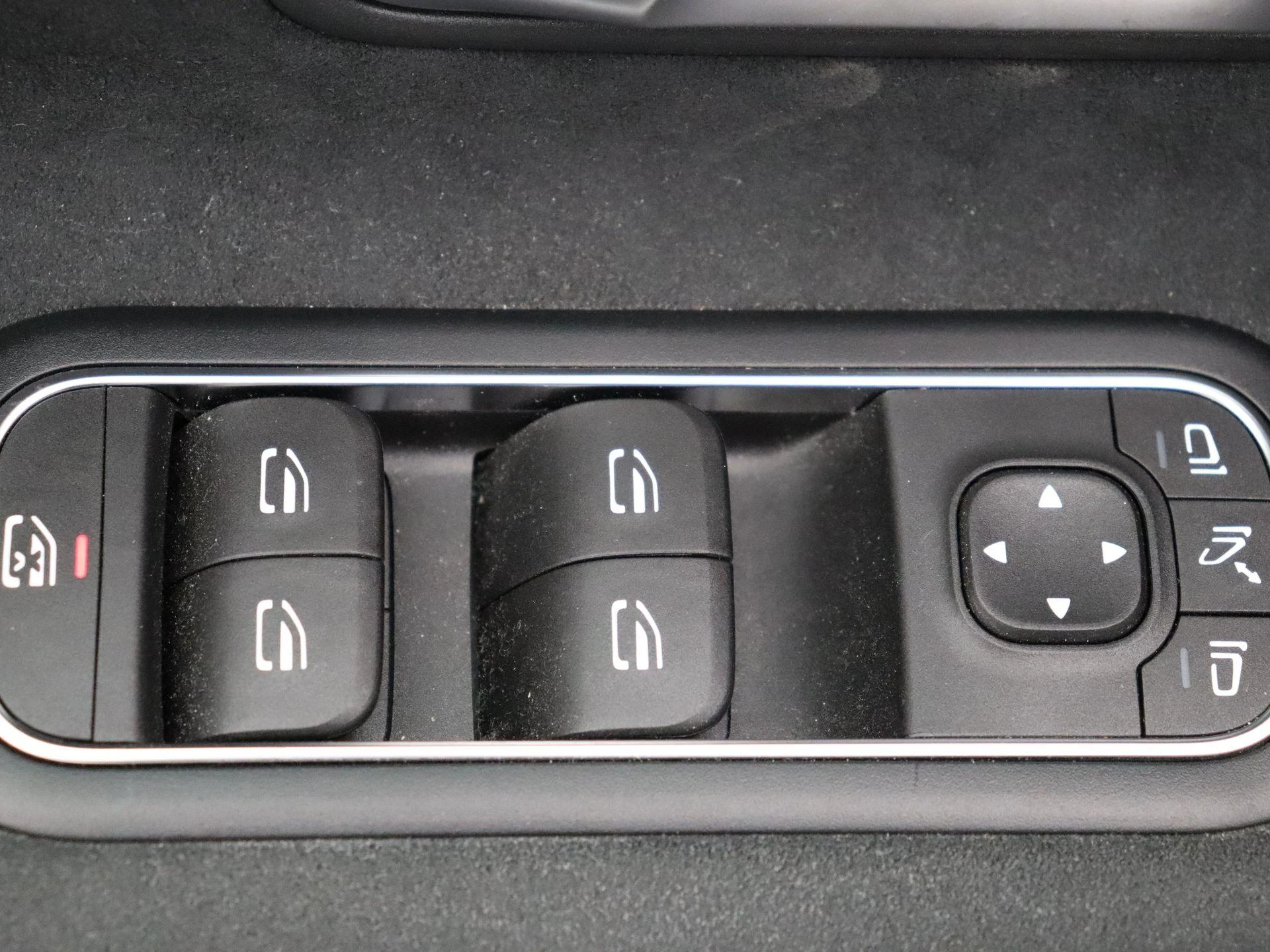 Mercedes-Benz-Classe A-image-9