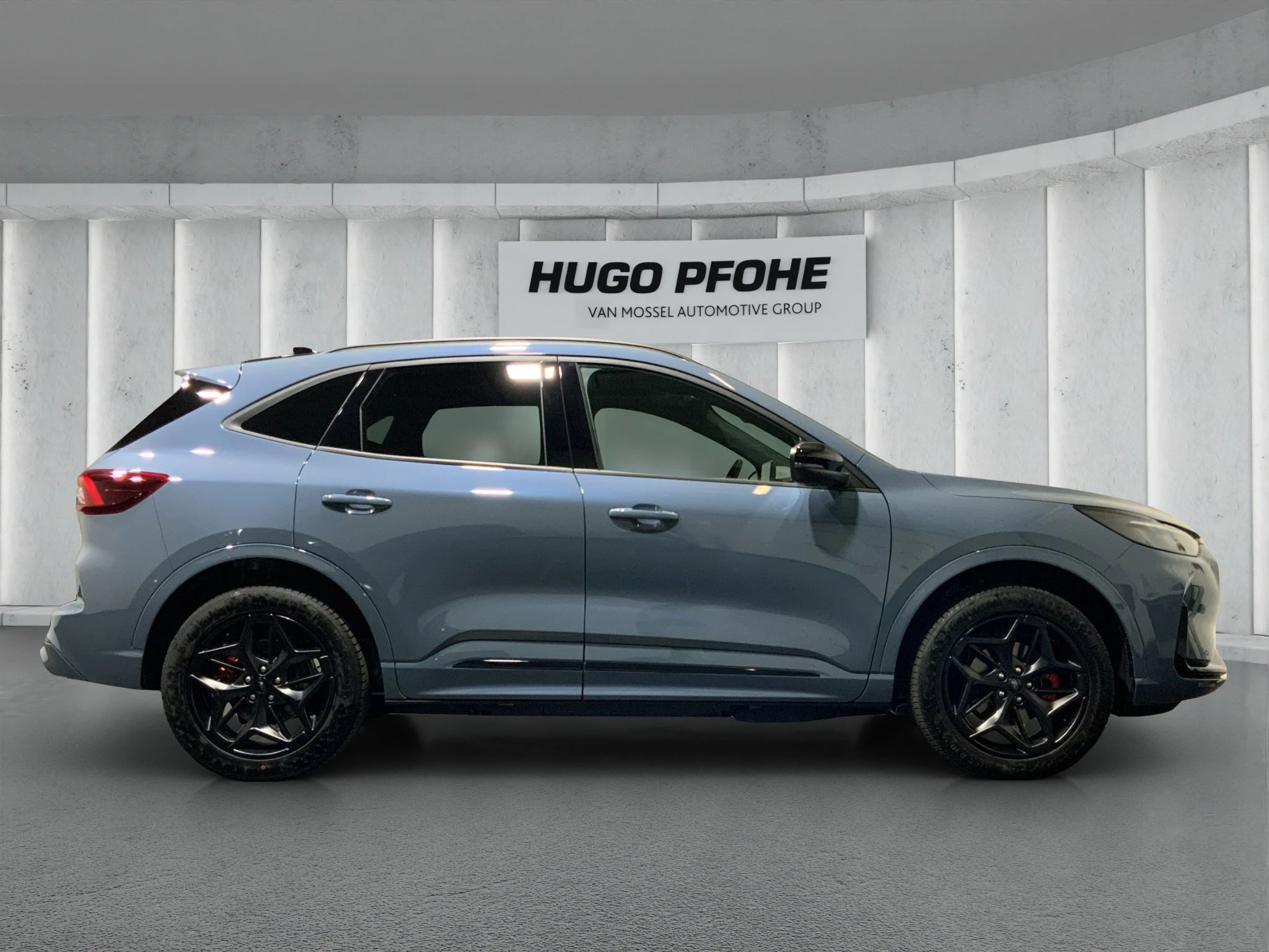 Ford Kuga BlueCruise Edition 2.5 Duratec Plug-in-Hybrid BlueCruis CVT Sports Utility Vehicle. 178 kW. 5-t